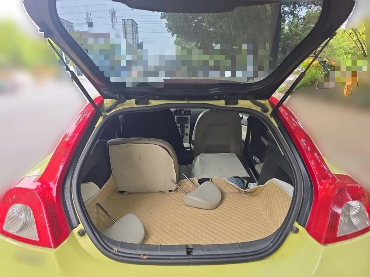 Volvo C30 2012 2.0L Aktiv Dynamic Package Edition — миниатюра 20