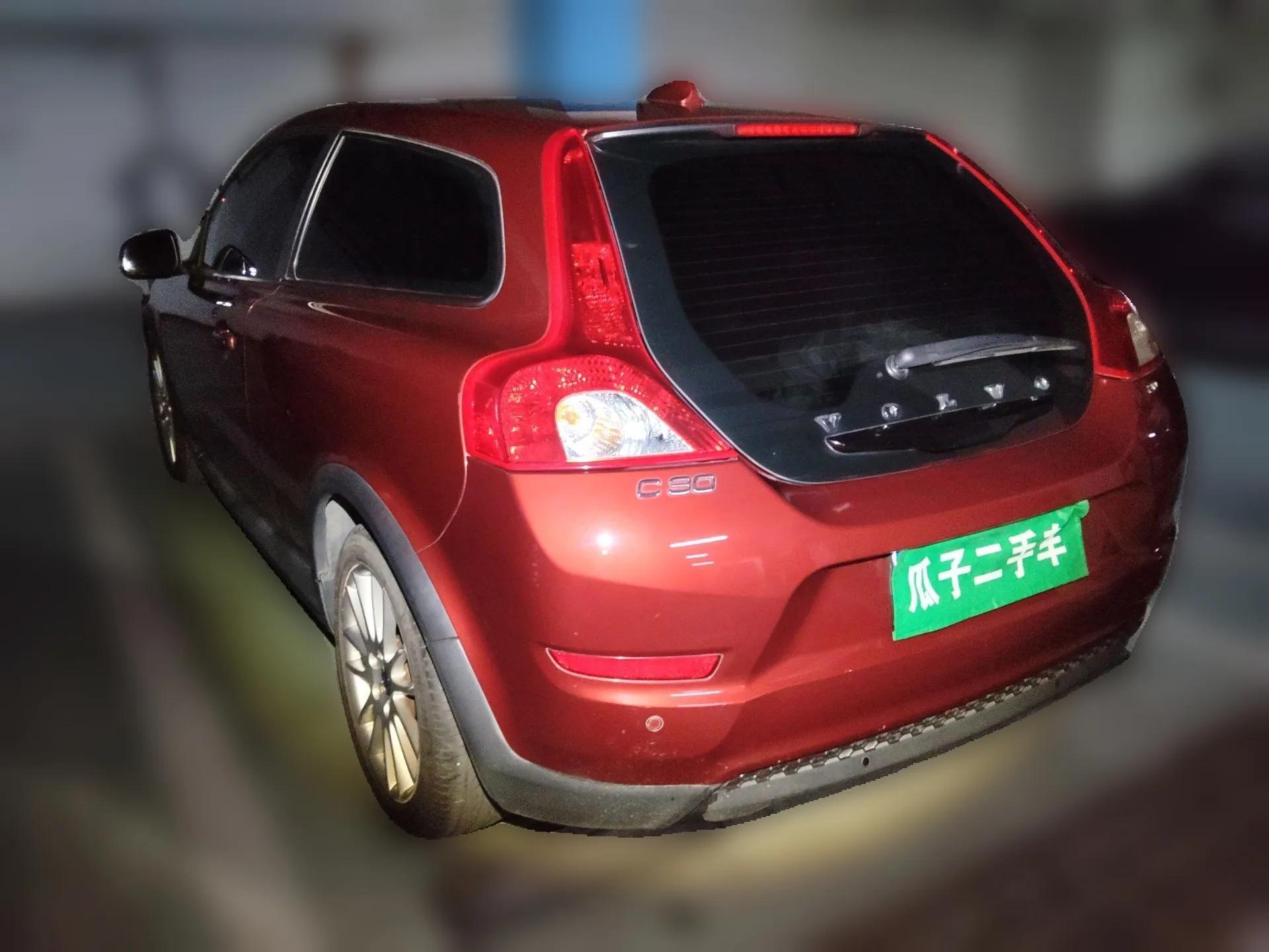 Volvo C30 2011 2.0 Zhiya Edition — миниатюра 4