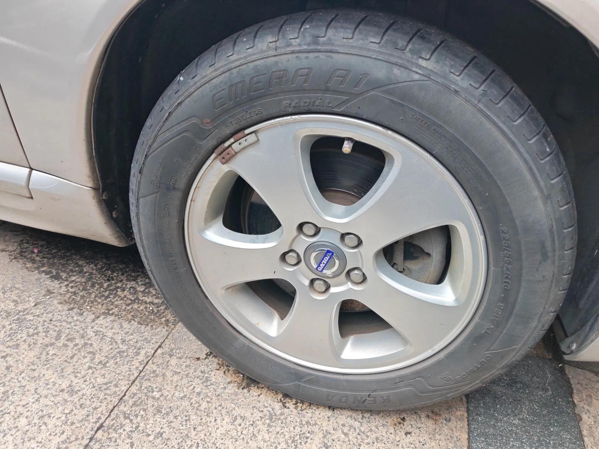 Volvo S80 2007 2.5T Zhiya Edition — миниатюра 8