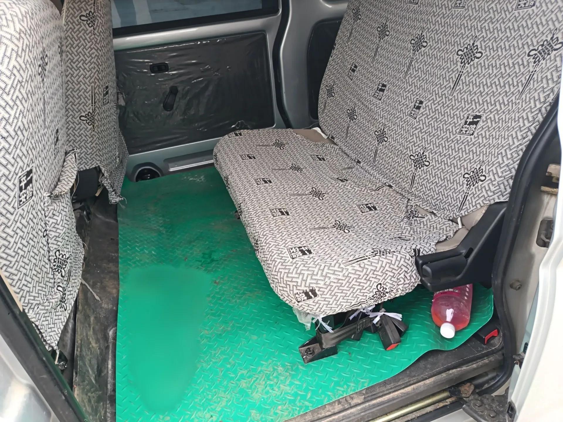 Wuling Rongguang S 2023 1.5L Base Version 5/7 Seats — миниатюра 20