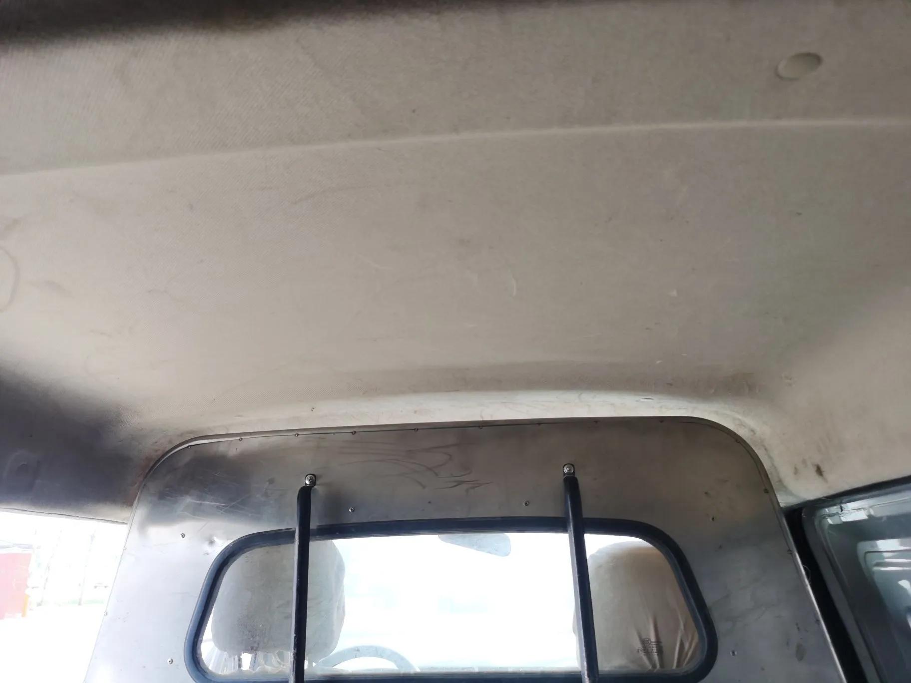 Wuling Rongguang S 2021 1.2L Base Model Window-Sealed 2-Seat LSI Car — миниатюра 19