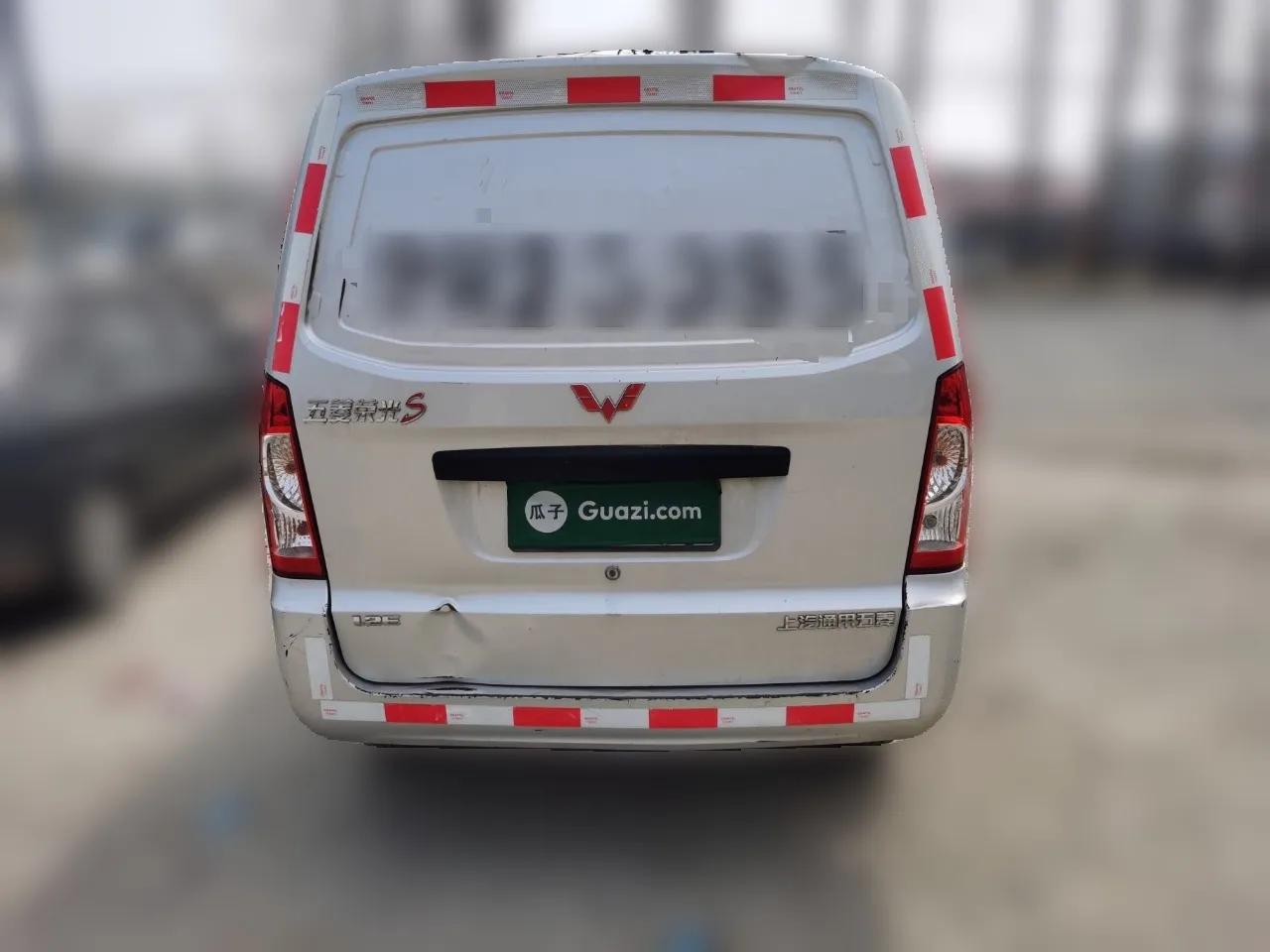 Wuling Rongguang S 2021 1.2L Base Model Window-Sealed 2-Seat LSI Car — миниатюра 5