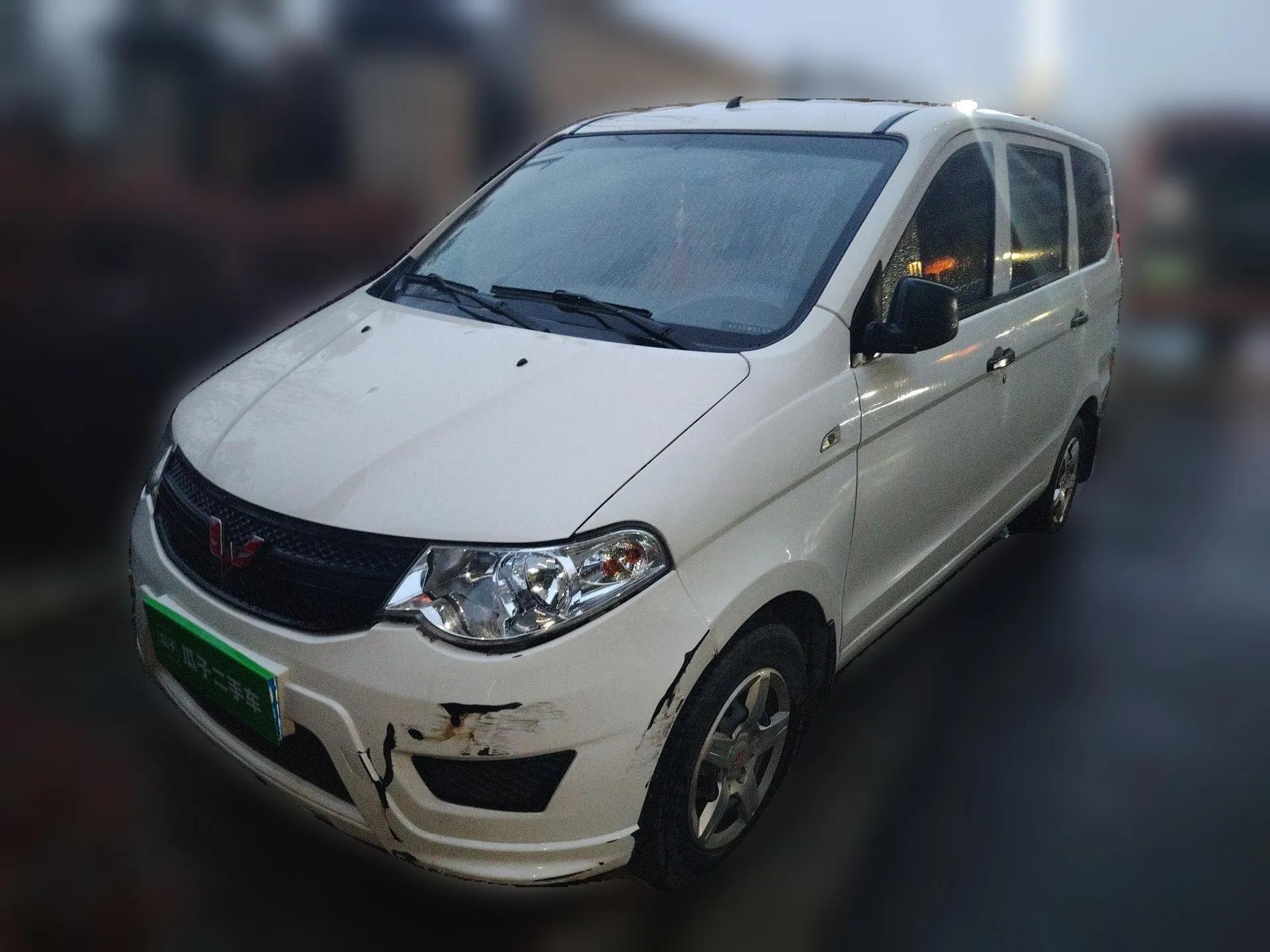 Wuling Rongguang S 2021 1.2L Base Model 5-Seater LSI — миниатюра 1