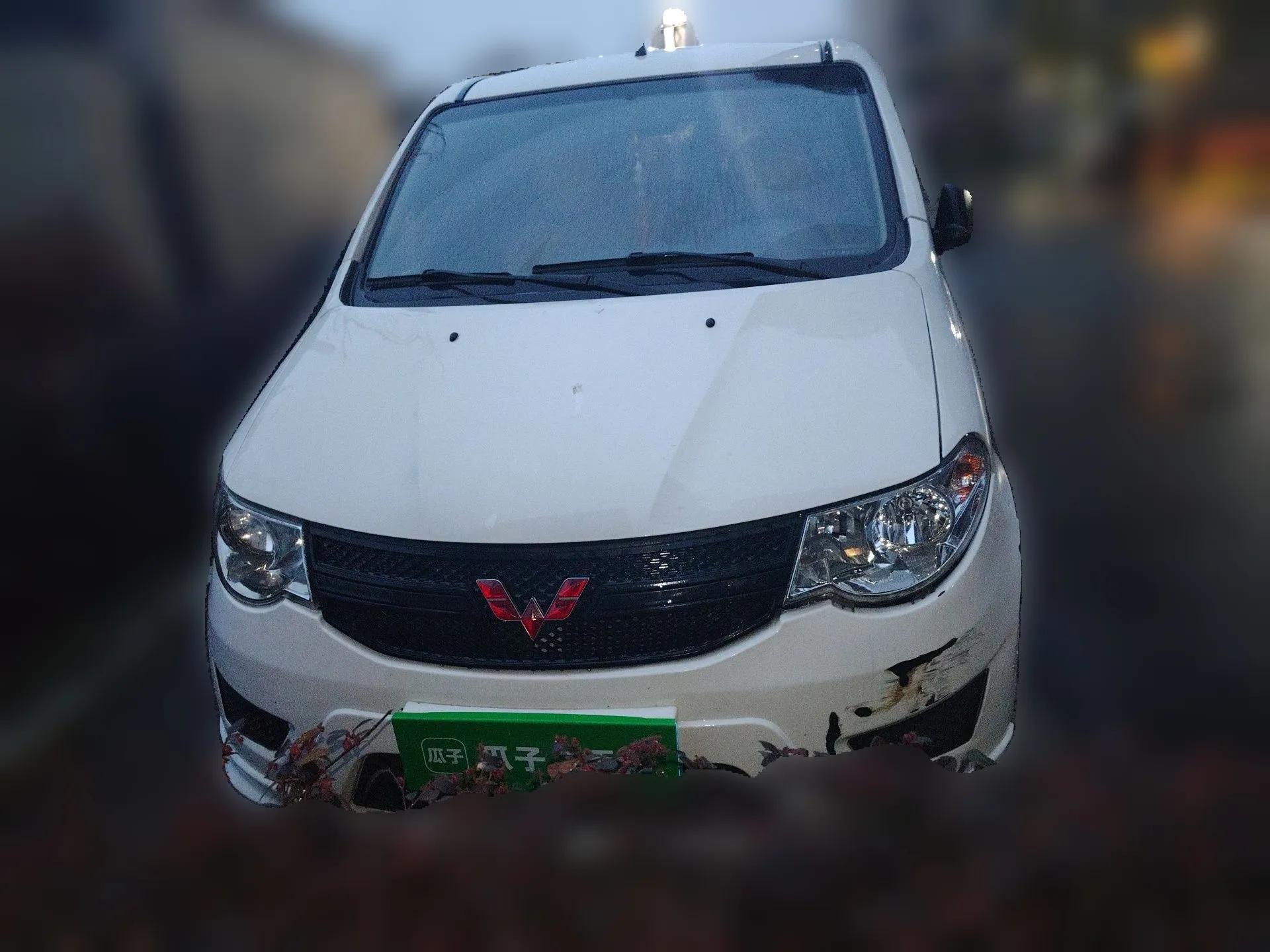 Wuling Rongguang S 2021 1.2L Base Model 5-Seater LSI — миниатюра 2