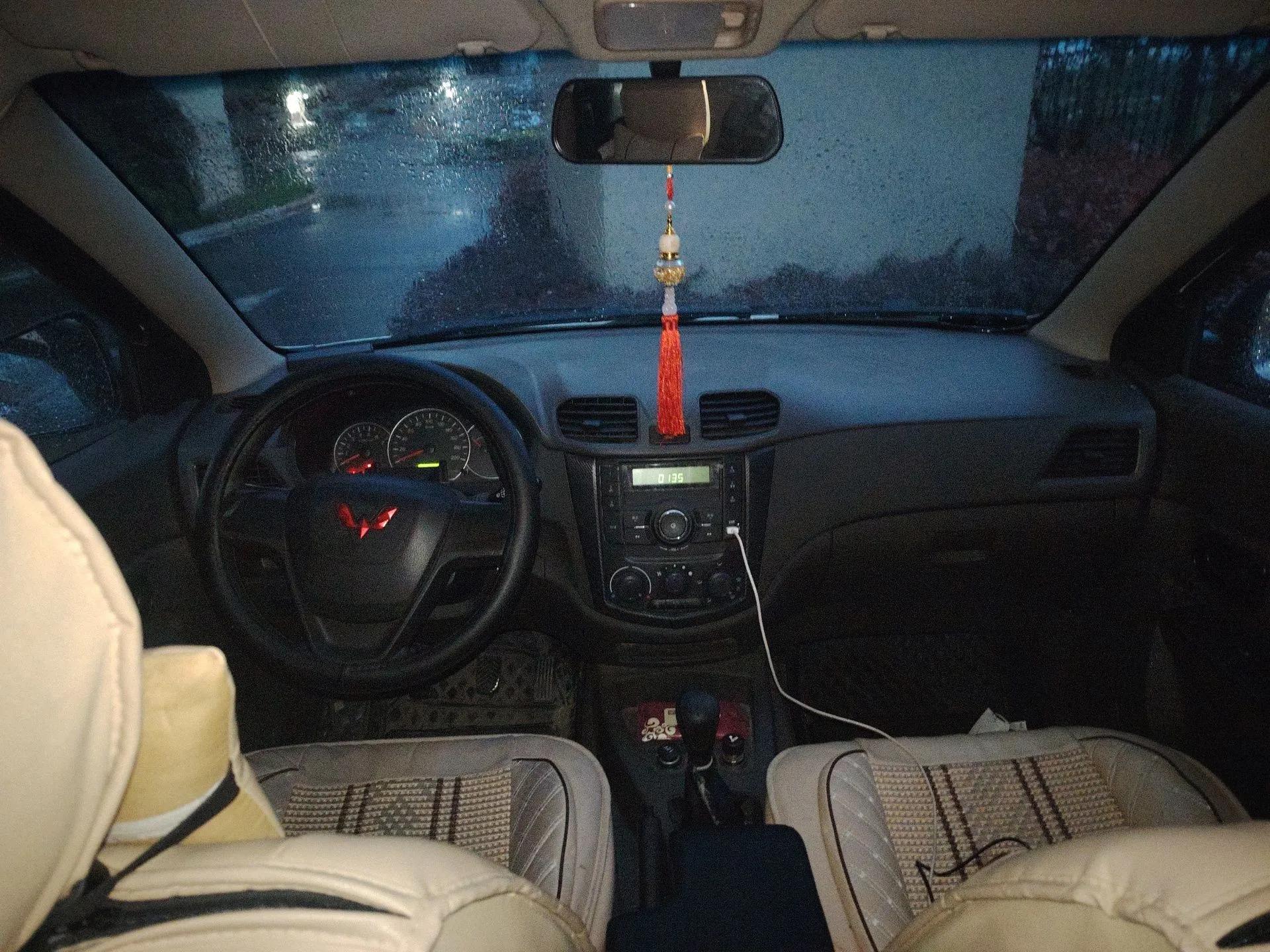 Wuling Rongguang S 2021 1.2L Base Model 5-Seater LSI — миниатюра 19