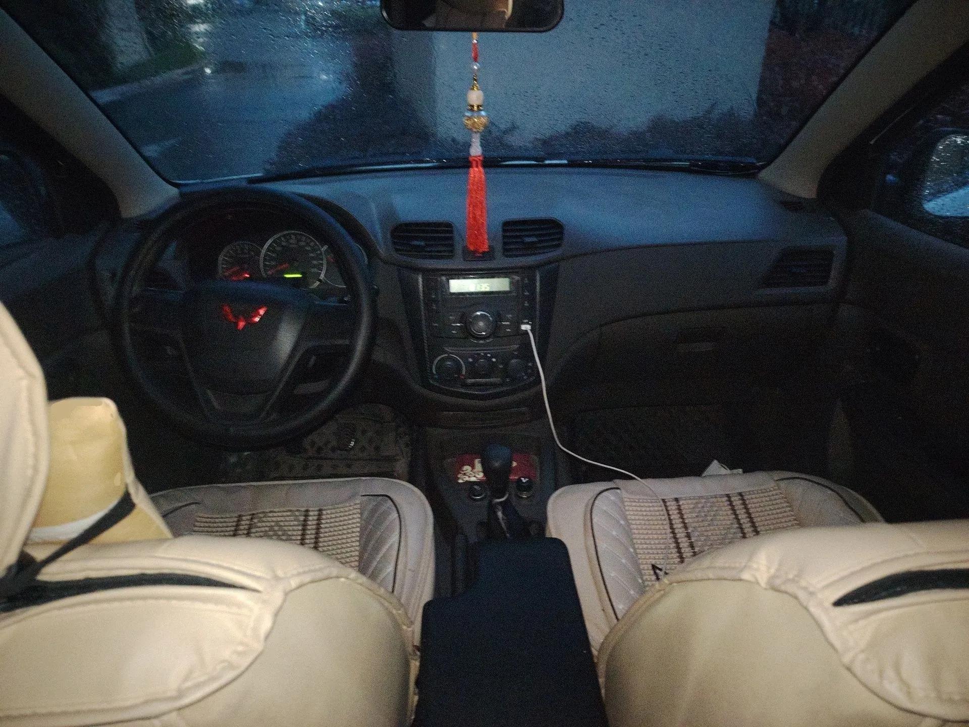 Wuling Rongguang S 2021 1.2L Base Model 5-Seater LSI — миниатюра 10