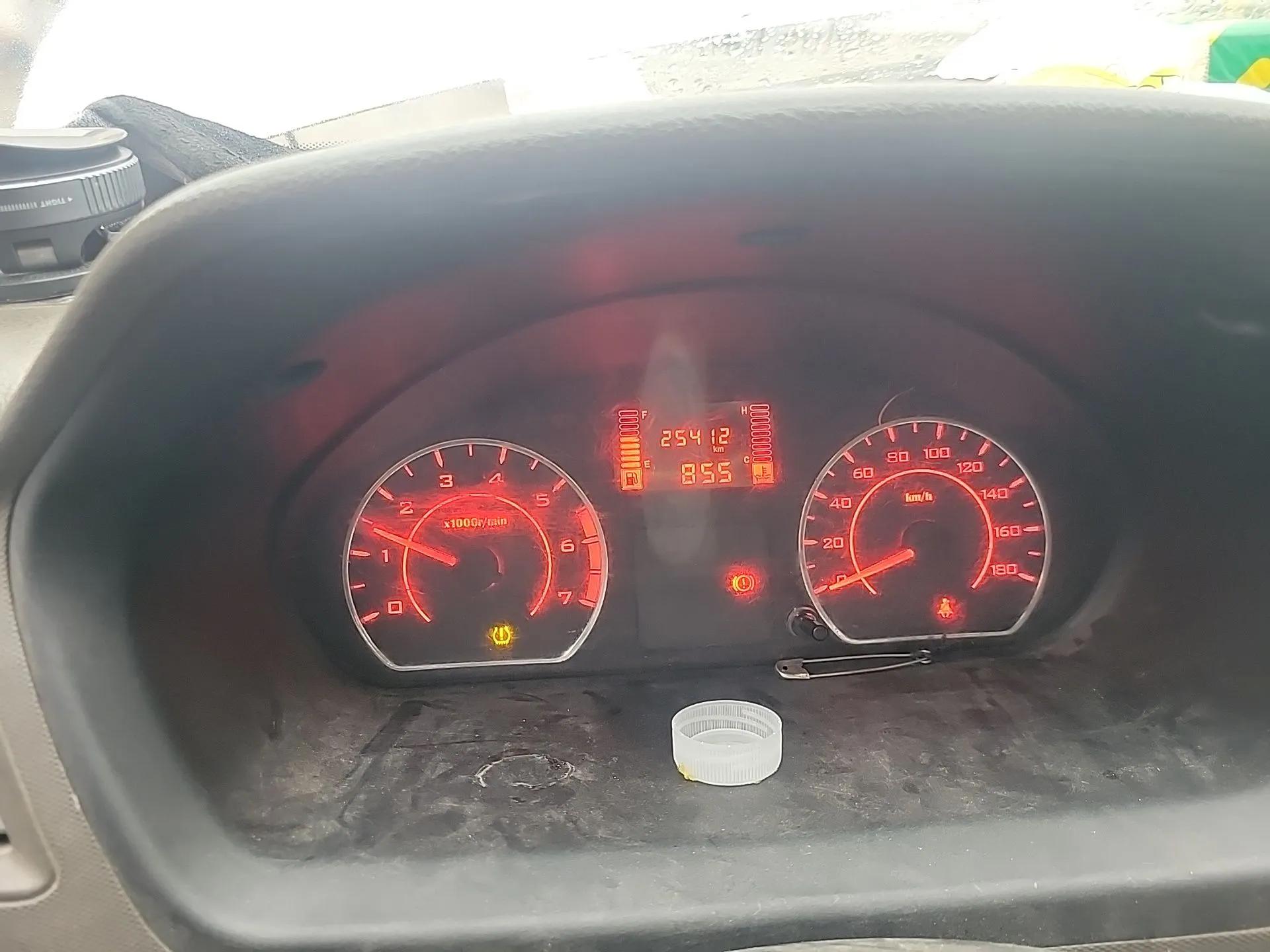 Wuling Rongguang S 2023 1.5L Base Version 5/7 Seats — миниатюра 13