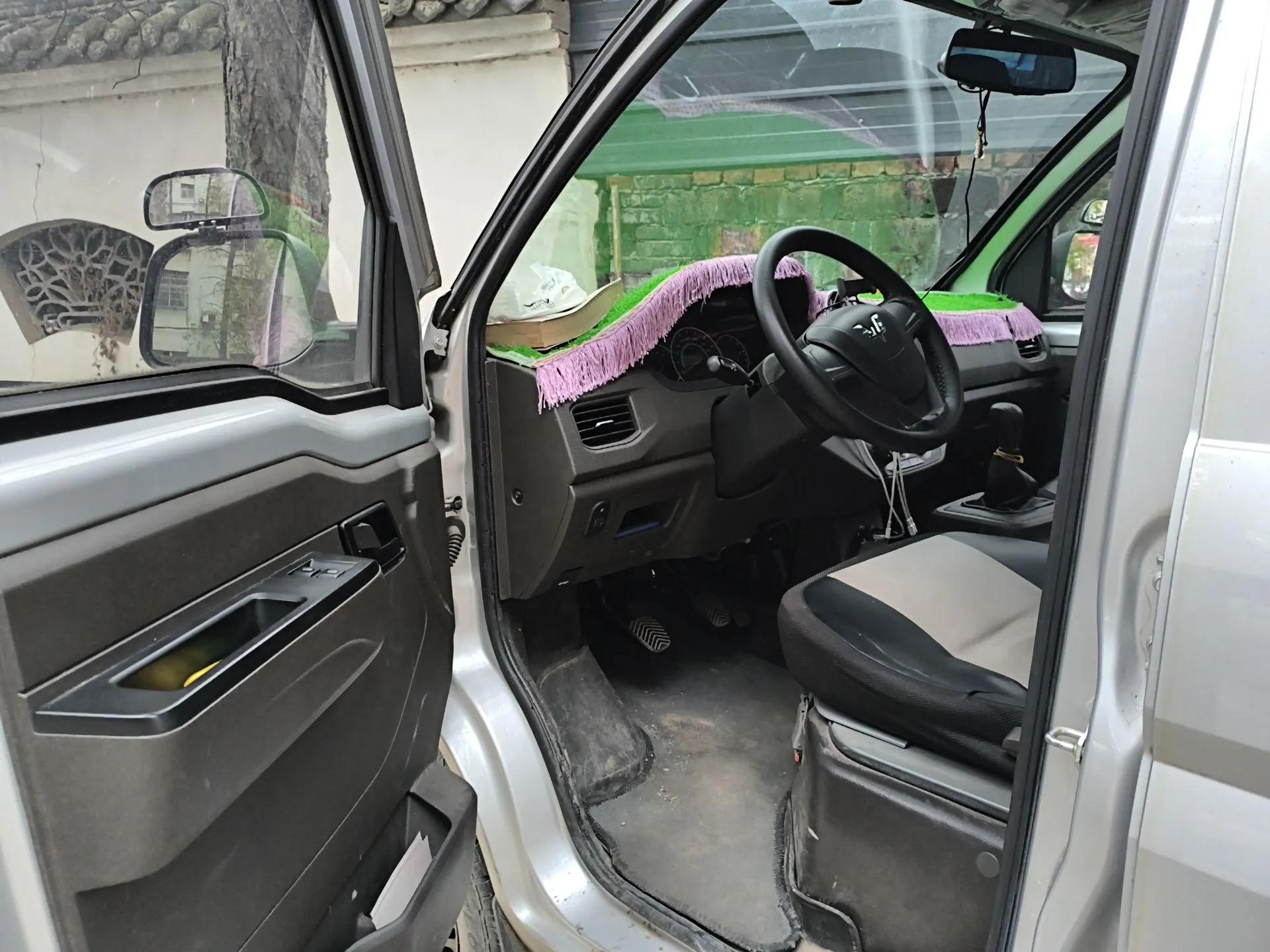 Wuling Rongguang New Truck 2023 1.5L Double-Cab Basic Version LAR — миниатюра 17