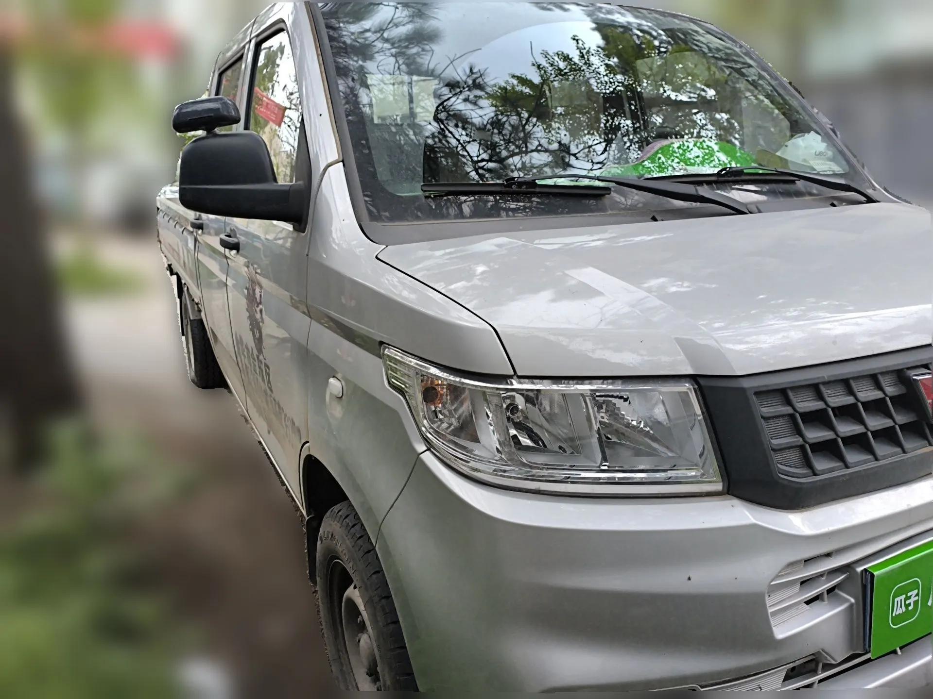 Wuling Rongguang New Truck 2023 1.5L Double-Cab Basic Version LAR — миниатюра 3