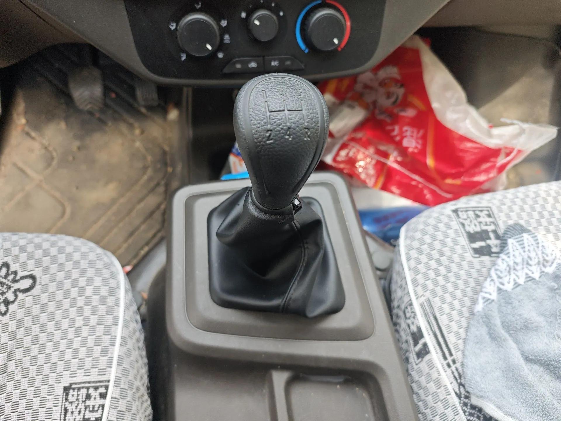 Wuling Rongguang New Truck 2024 2.0L Double-Cab Extra-Long Version with Dual Rear Wheels – Base Model — миниатюра 15