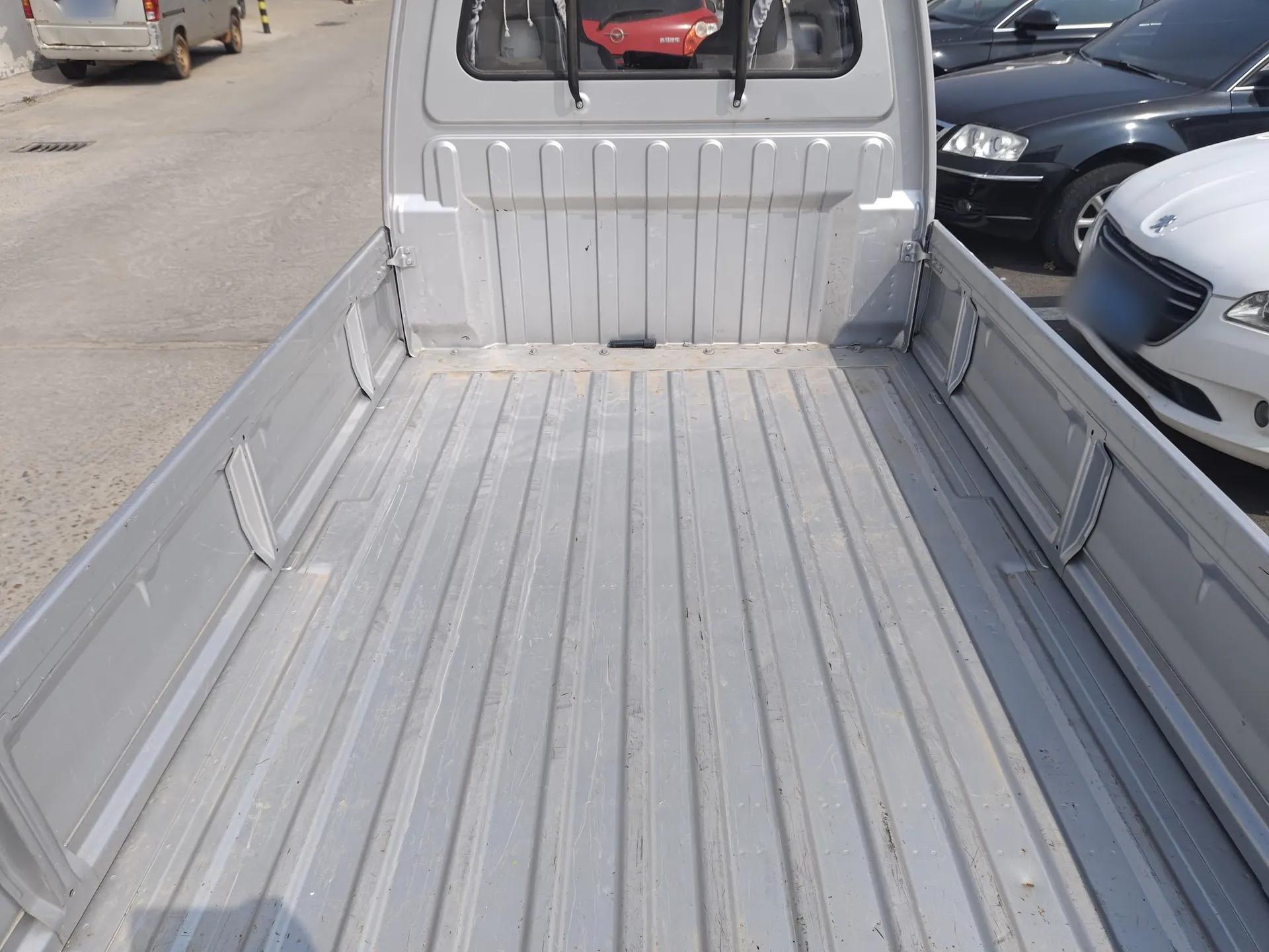 Wuling Zhiguang Small Truck 2020 1.2L Double Cab — миниатюра 22