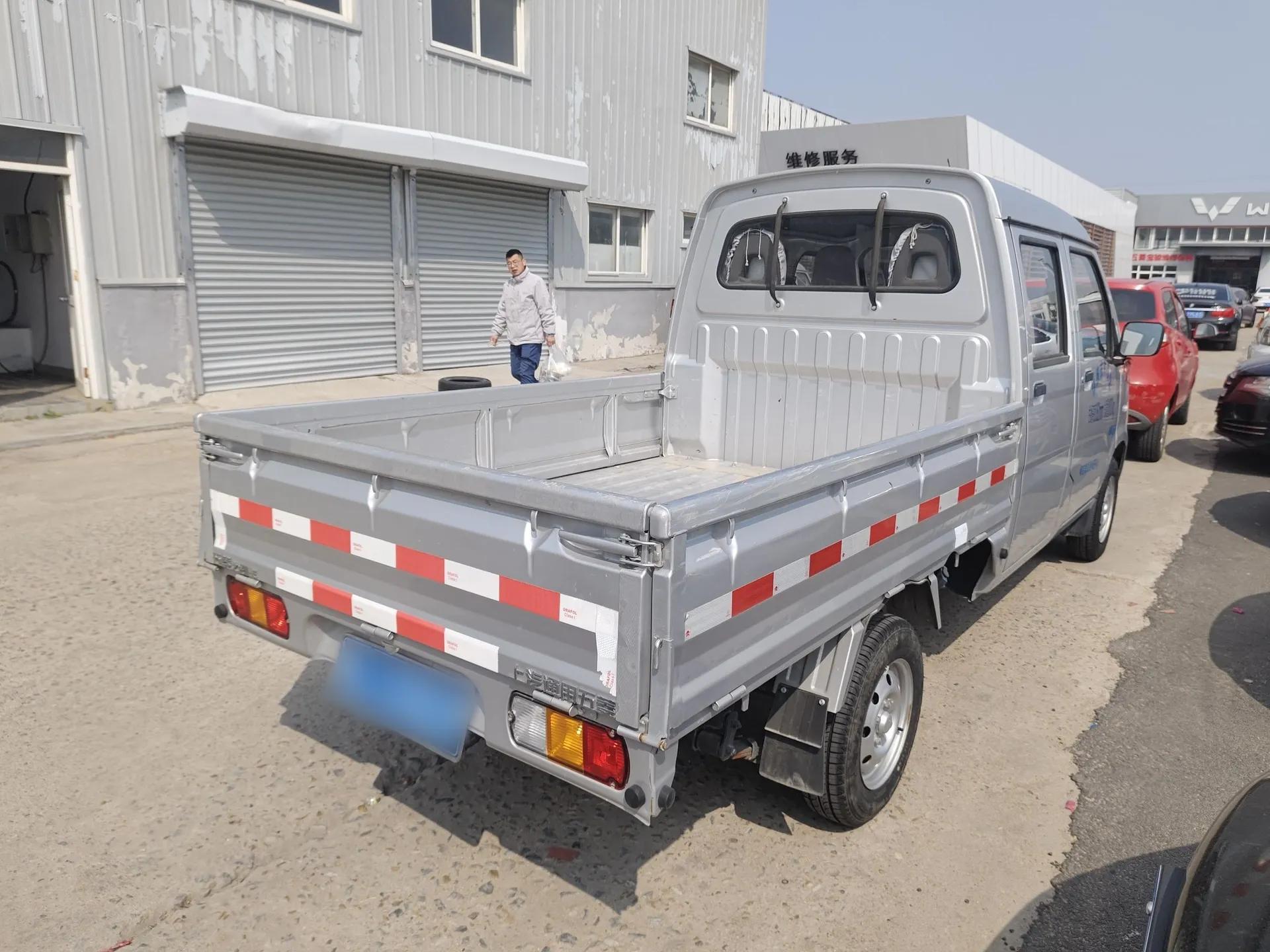 Wuling Zhiguang Small Truck 2020 1.2L Double Cab — миниатюра 6