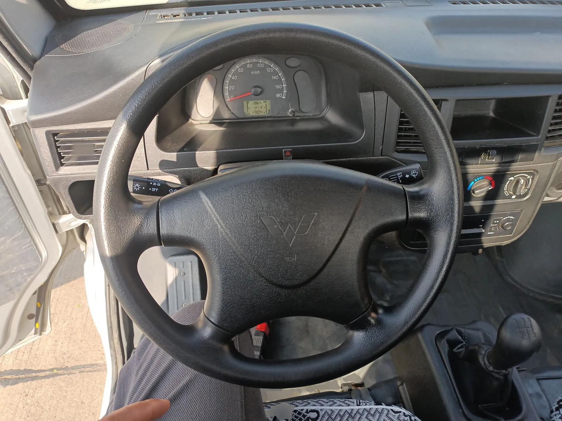 Wuling Zhiguang Small Truck 2020 1.2L Single Cab — миниатюра 14