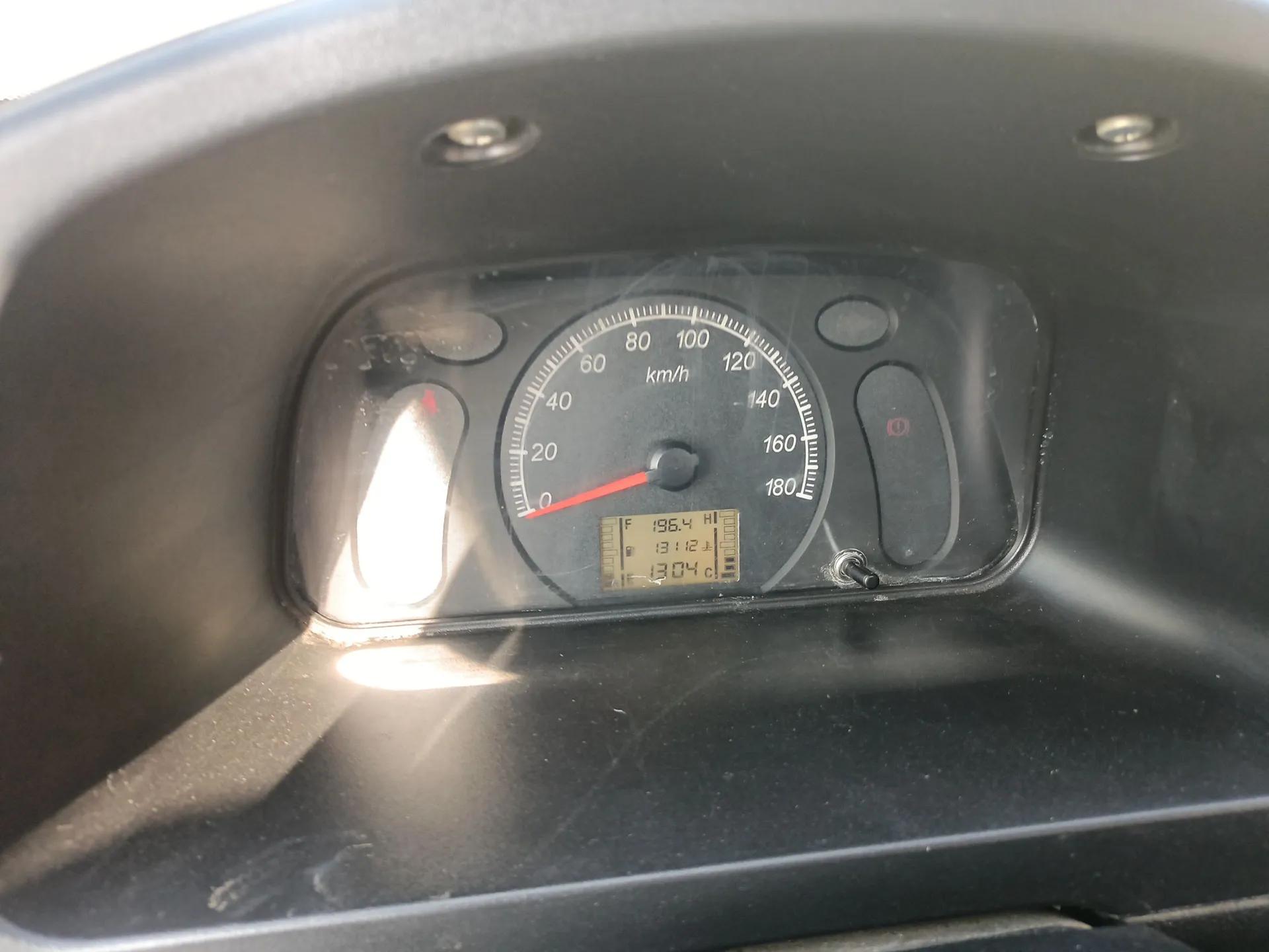 Wuling Zhiguang Small Truck 2020 1.2L Single Cab — миниатюра 15
