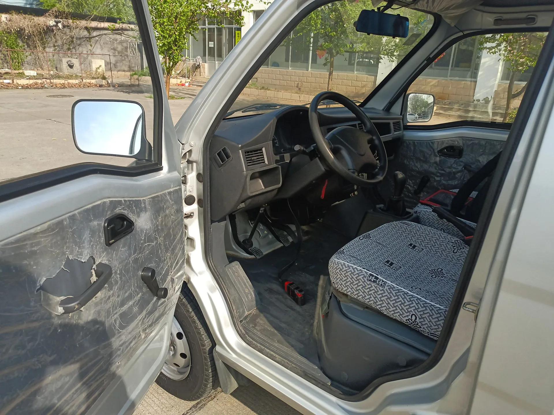 Wuling Zhiguang Small Truck 2020 1.2L Single Cab — миниатюра 19