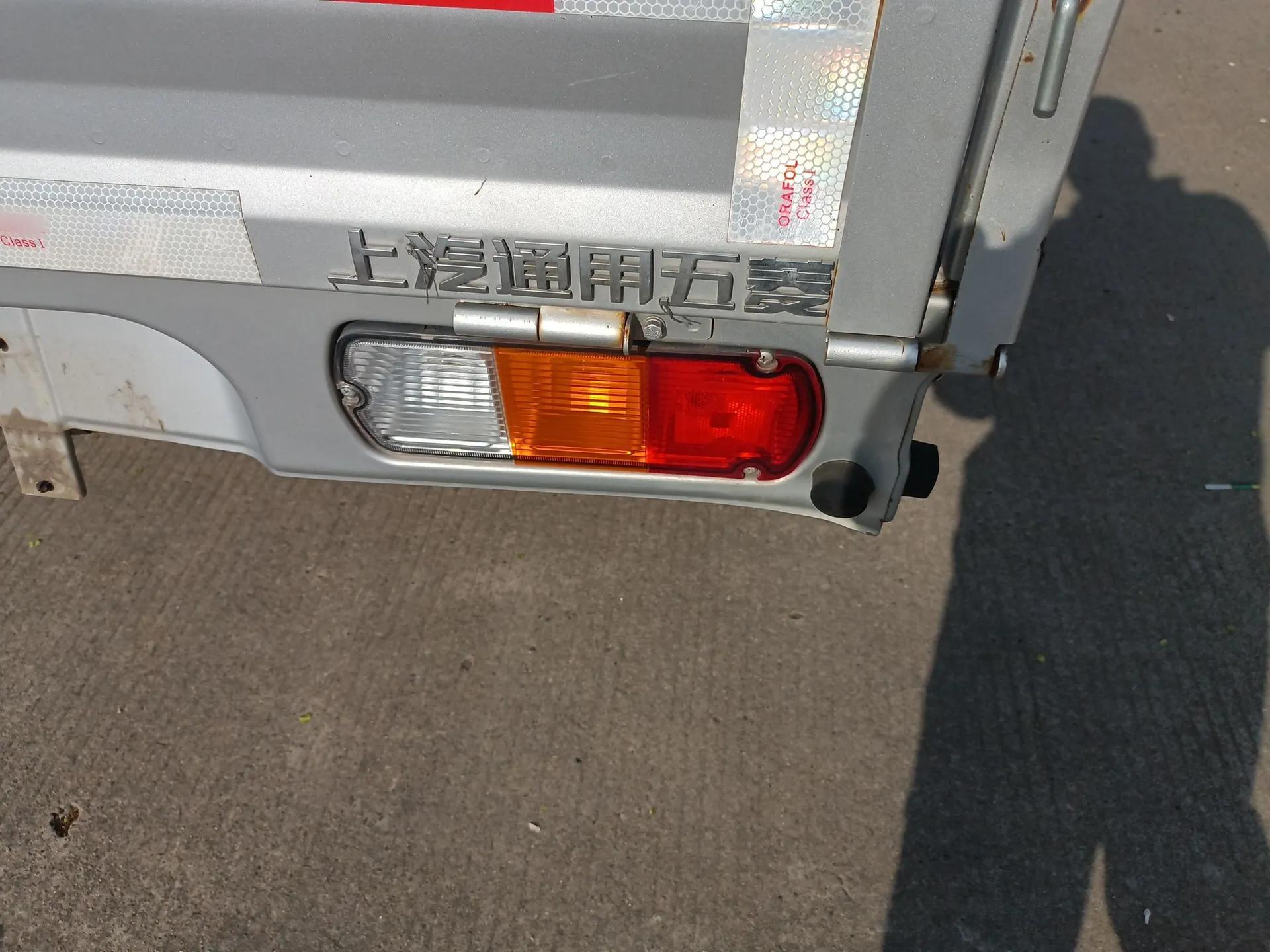 Wuling Zhiguang Small Truck 2020 1.2L Single Cab — миниатюра 7