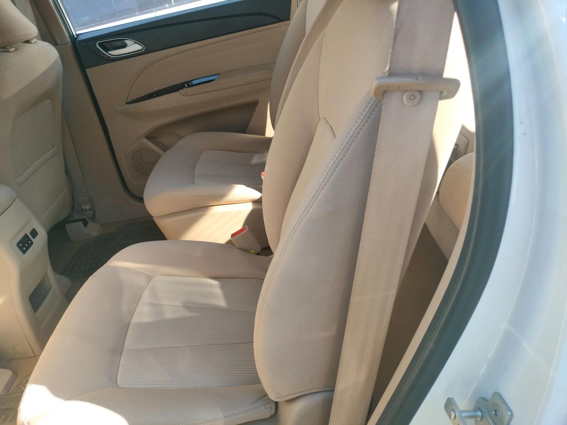 Wuling 730 2020 Commercial Vehicle 1.5L Manual Value Edition 7 Seats — миниатюра 20