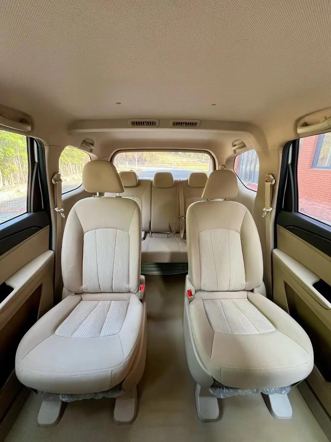 Wuling 730 2020 Commercial Vehicle 1.5L Manual Value Edition 7 Seats — миниатюра 5