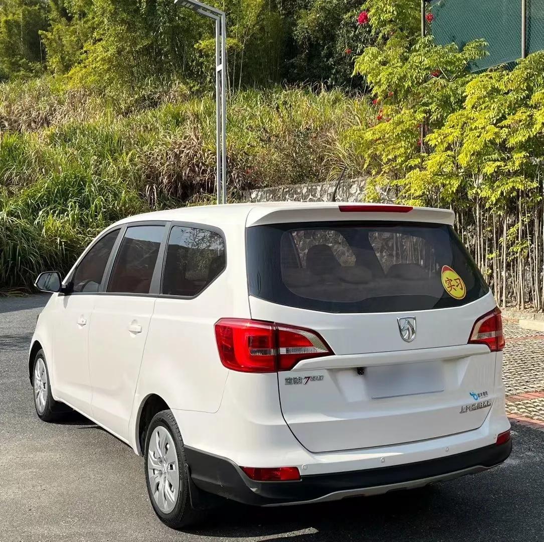 Wuling 730 2020 Commercial Vehicle 1.5L Manual Value Edition 7 Seats — миниатюра 9