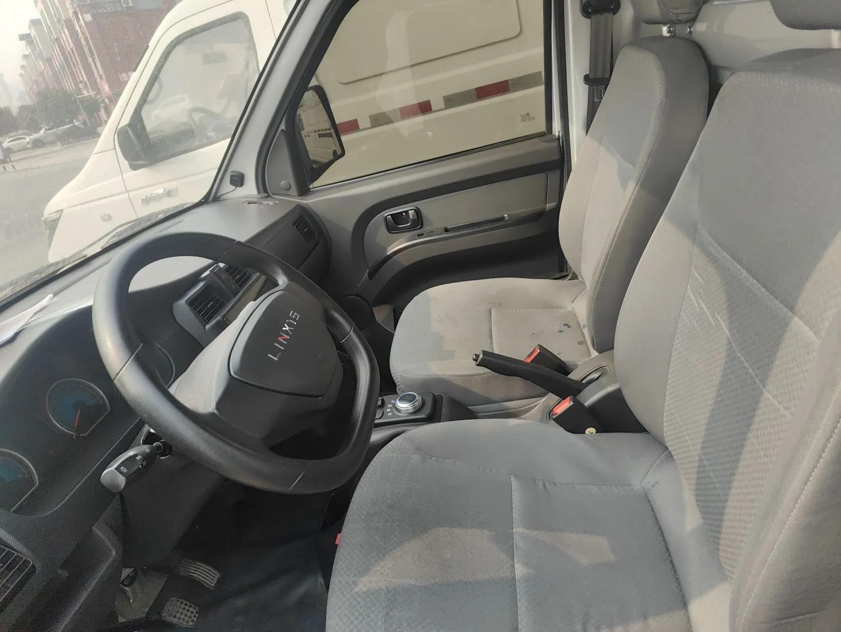 Wuling Electric Truck 2022 Affordable Model Anchi with 35.904 kWh — миниатюра 18