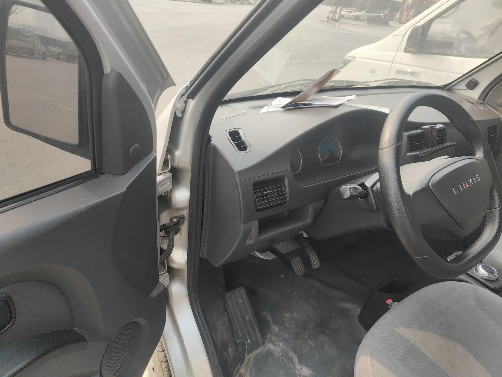 Wuling Electric Truck 2022 Affordable Model Anchi with 35.904 kWh — миниатюра 19