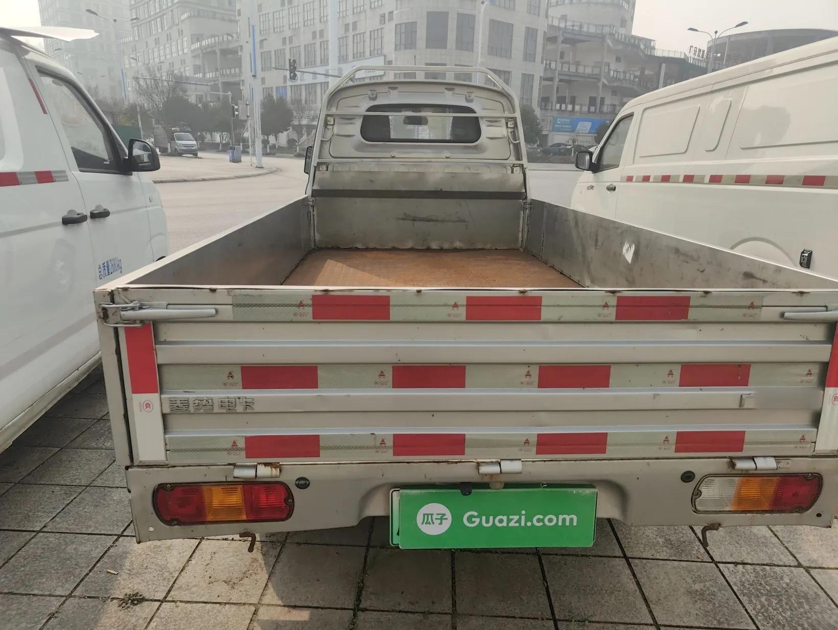 Wuling Electric Truck 2022 Affordable Model Anchi with 35.904 kWh — миниатюра 5