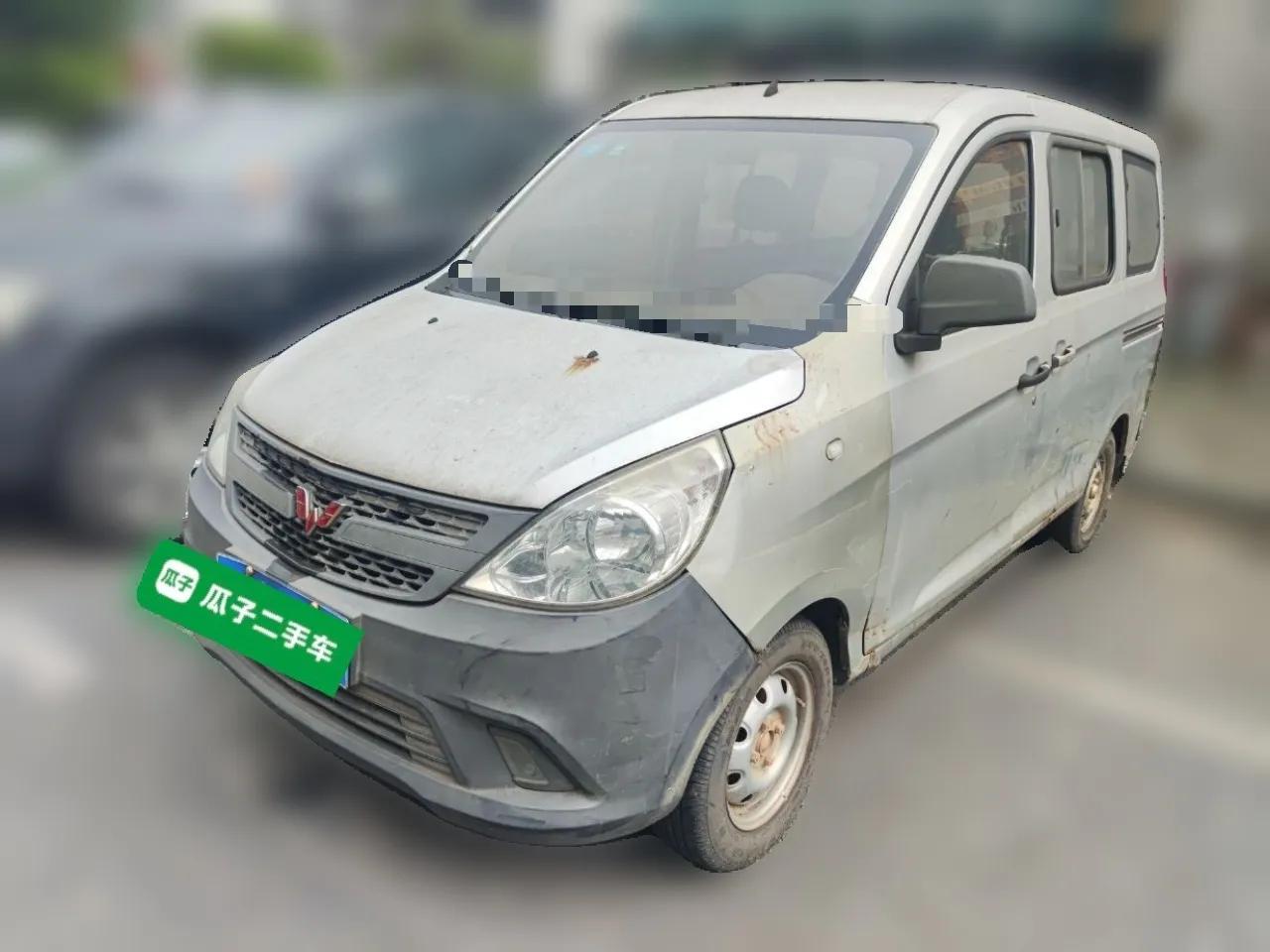 Wuling Zhiguang V 2017 1.2L Base Version LMH — миниатюра 1