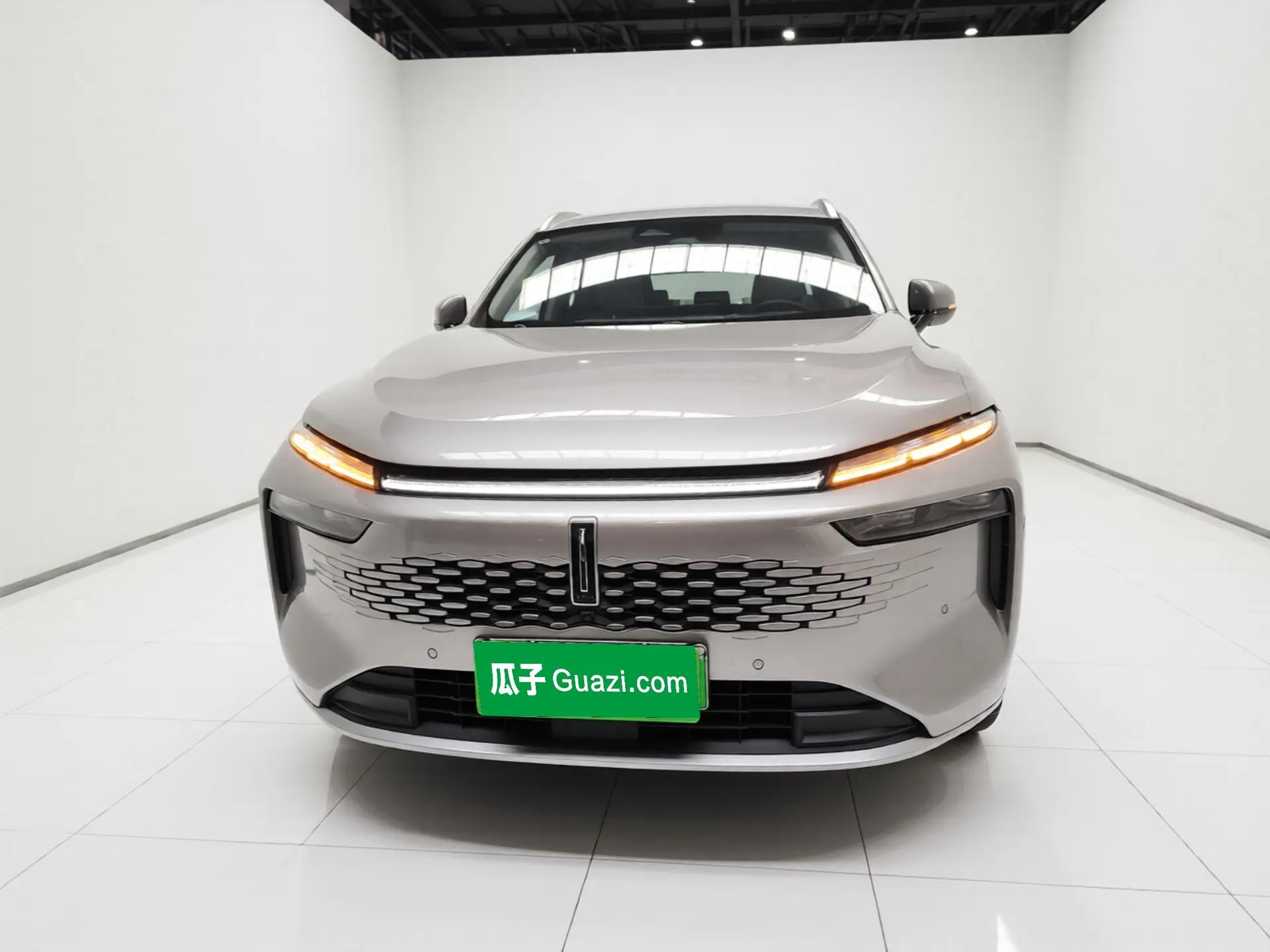 Wey Mocha New Energy 2023 Two-Wheel Drive Long-Range Version — миниатюра 2