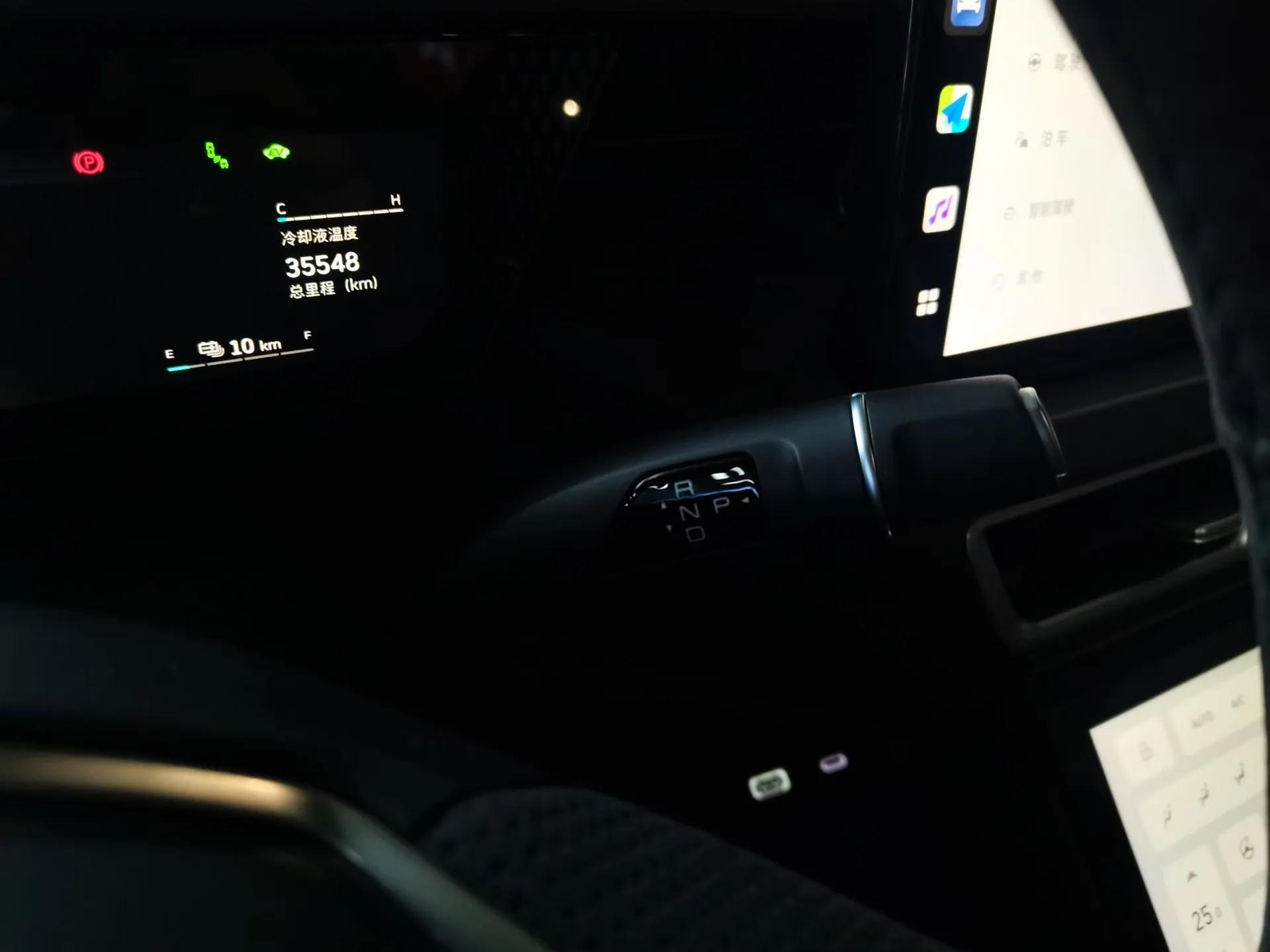 Wey Mocha New Energy 2024 Hi4 Four-Wheel Drive Long-Range Version — миниатюра 16