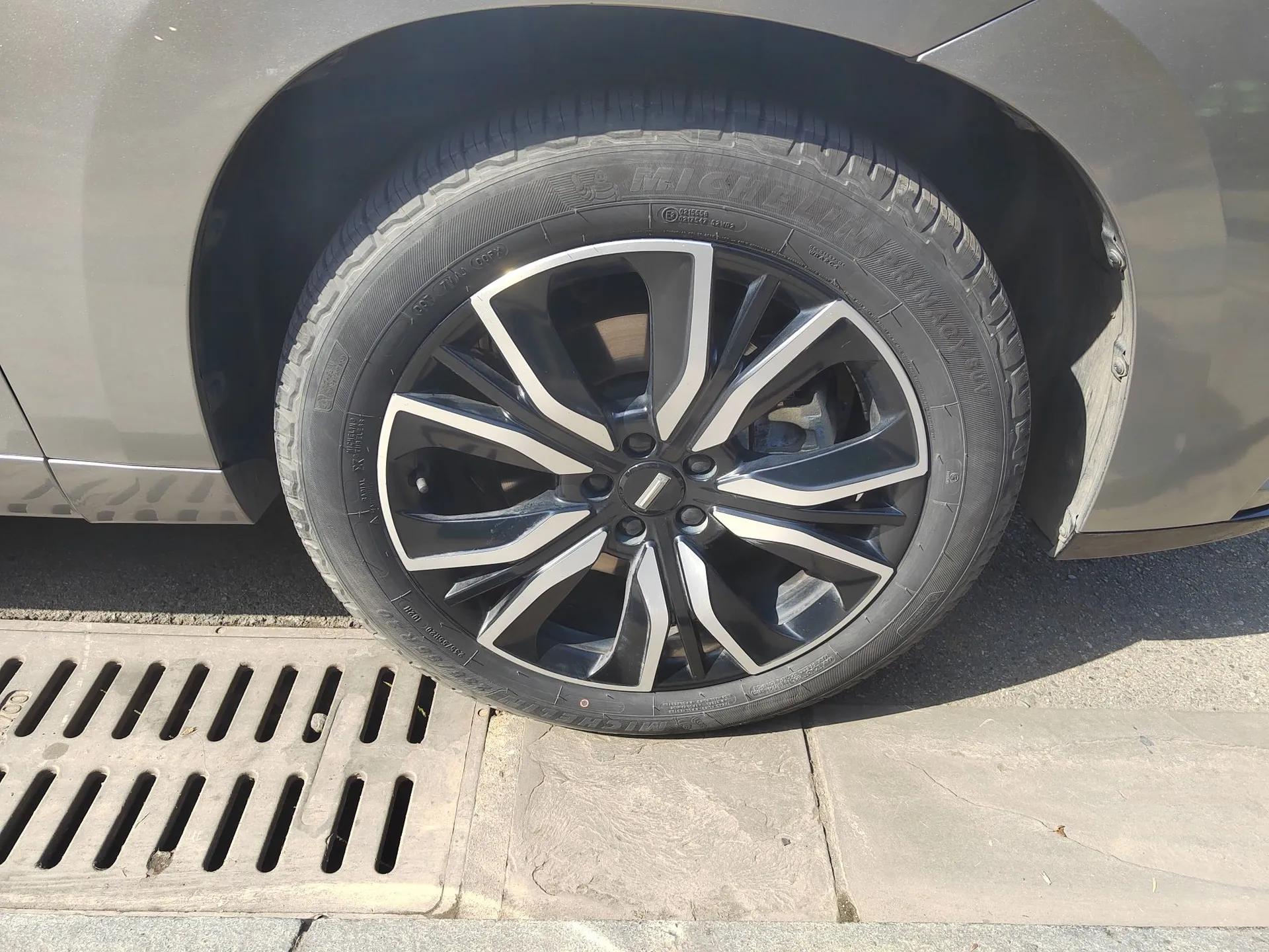 Wey VV7 New Energy 2020 PHEV 2.0T Flagship Model — миниатюра 8