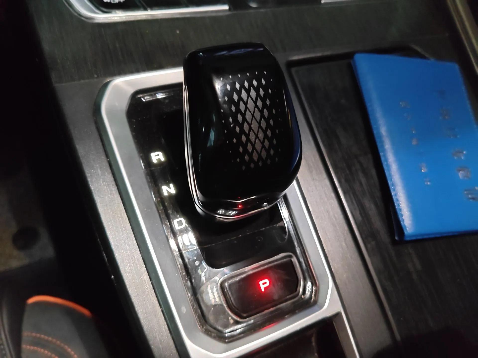 Wey Macchiato DHT-PHEV 2021 1.5L Special Edition — миниатюра 15