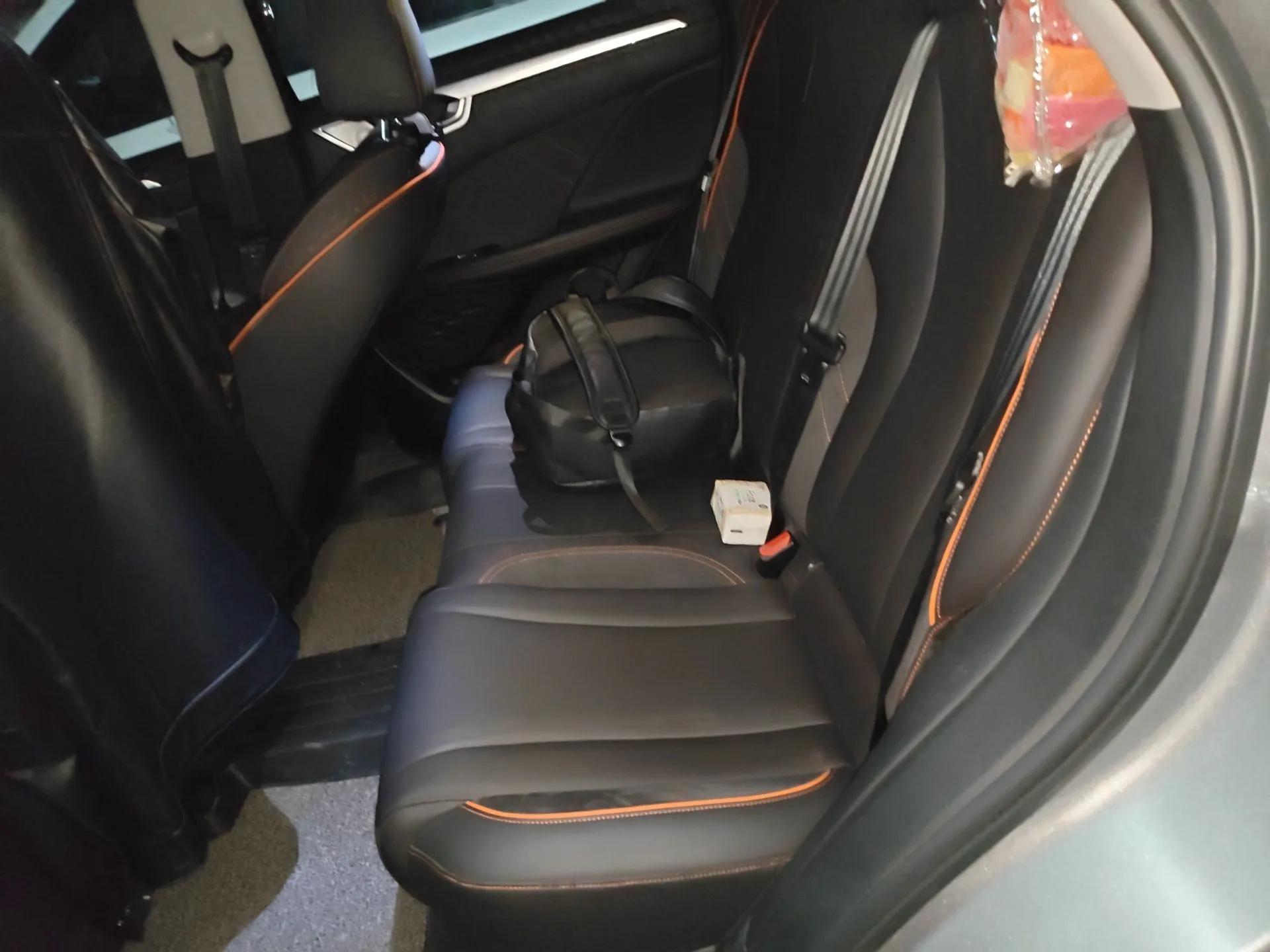 Wey Macchiato DHT-PHEV 2021 1.5L Special Edition — миниатюра 18
