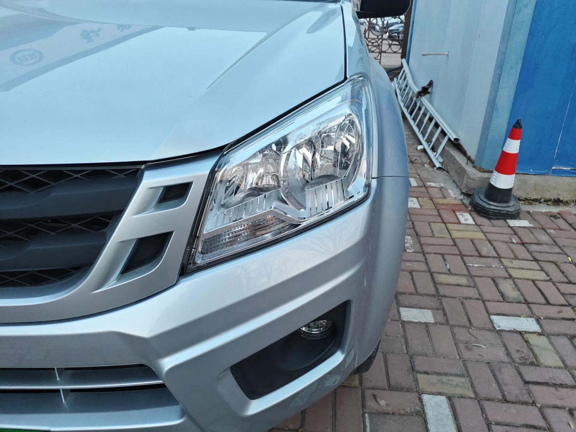 Isuzu JLM 2020 2.8T Classic Two-Wheel Drive Diesel Euro VI Comfort Plus Extended Version JE493ZLQ6E — миниатюра 2