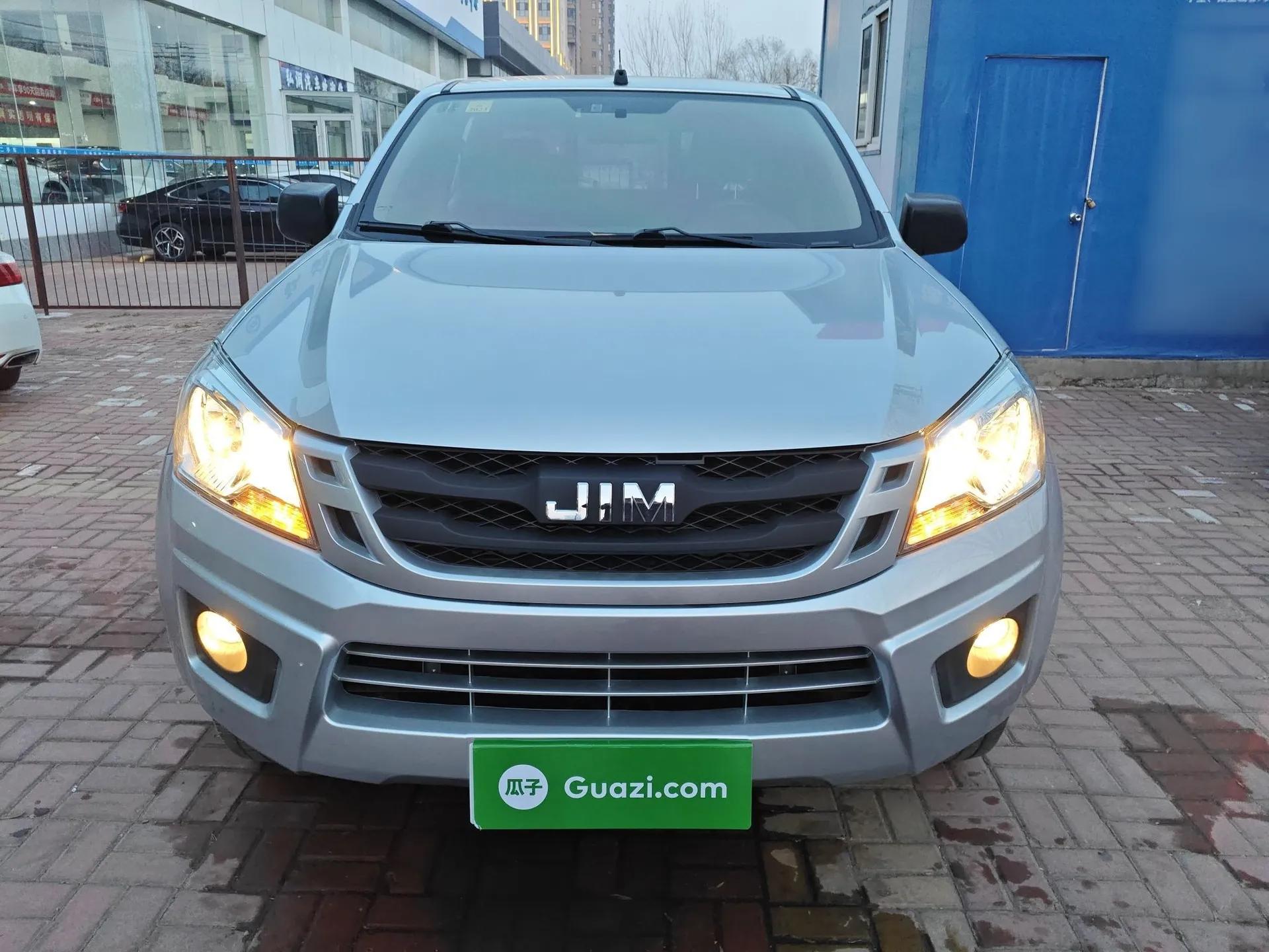 Isuzu JLM 2020 2.8T Classic Two-Wheel Drive Diesel Euro VI Comfort Plus Extended Version JE493ZLQ6E — миниатюра 3