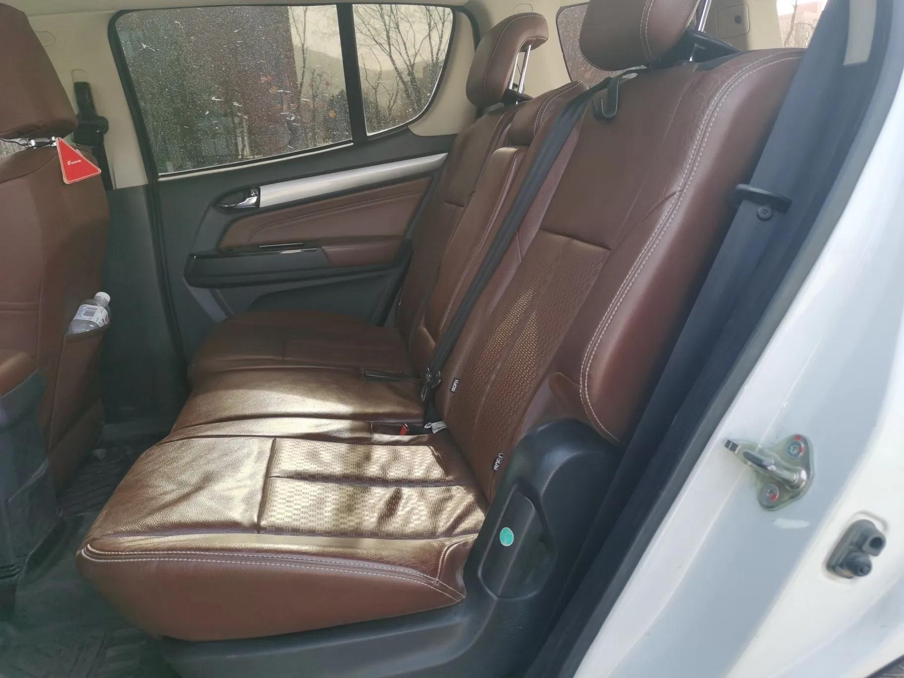 Isuzu mu-X 2017 3.0T Four-Wheel Drive Automatic Luxury Edition 5 Seats China IV Standard — миниатюра 18