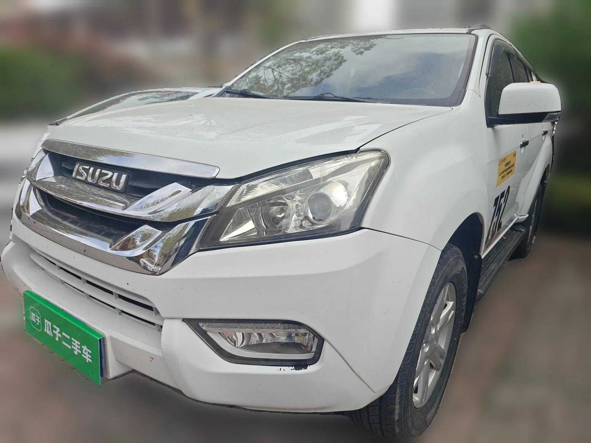 Isuzu mu-X 2017 3.0T Four-Wheel Drive Automatic Luxury 7-Seater China V Emission Standard — миниатюра 1
