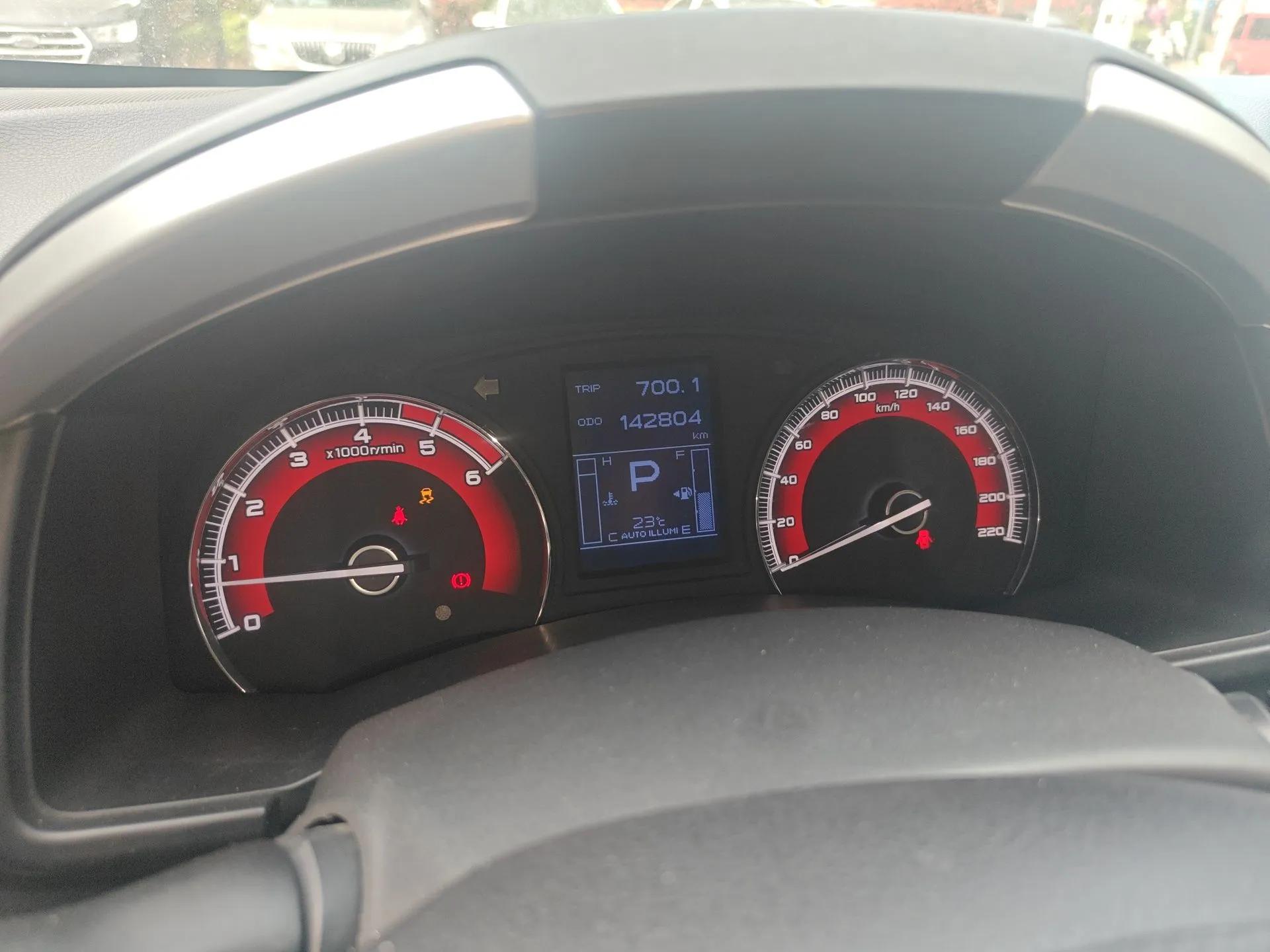 Isuzu mu-X 2017 3.0T Four-Wheel Drive Automatic Luxury 7-Seater China V Emission Standard — миниатюра 12