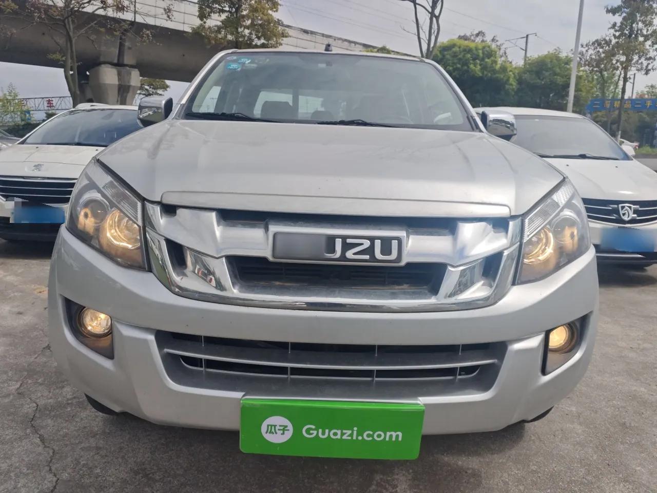 Isuzu D-MAX 2018 3.0T Two-Wheel Drive Automatic Elite Version 4JJ1-TC HI — миниатюра 2