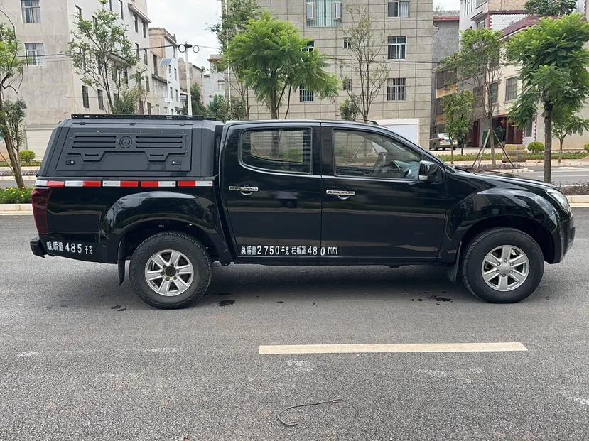 Isuzu D-MAX 2018 2.5T Four-Wheel Drive Base Version JE4D25Q5A — миниатюра 4
