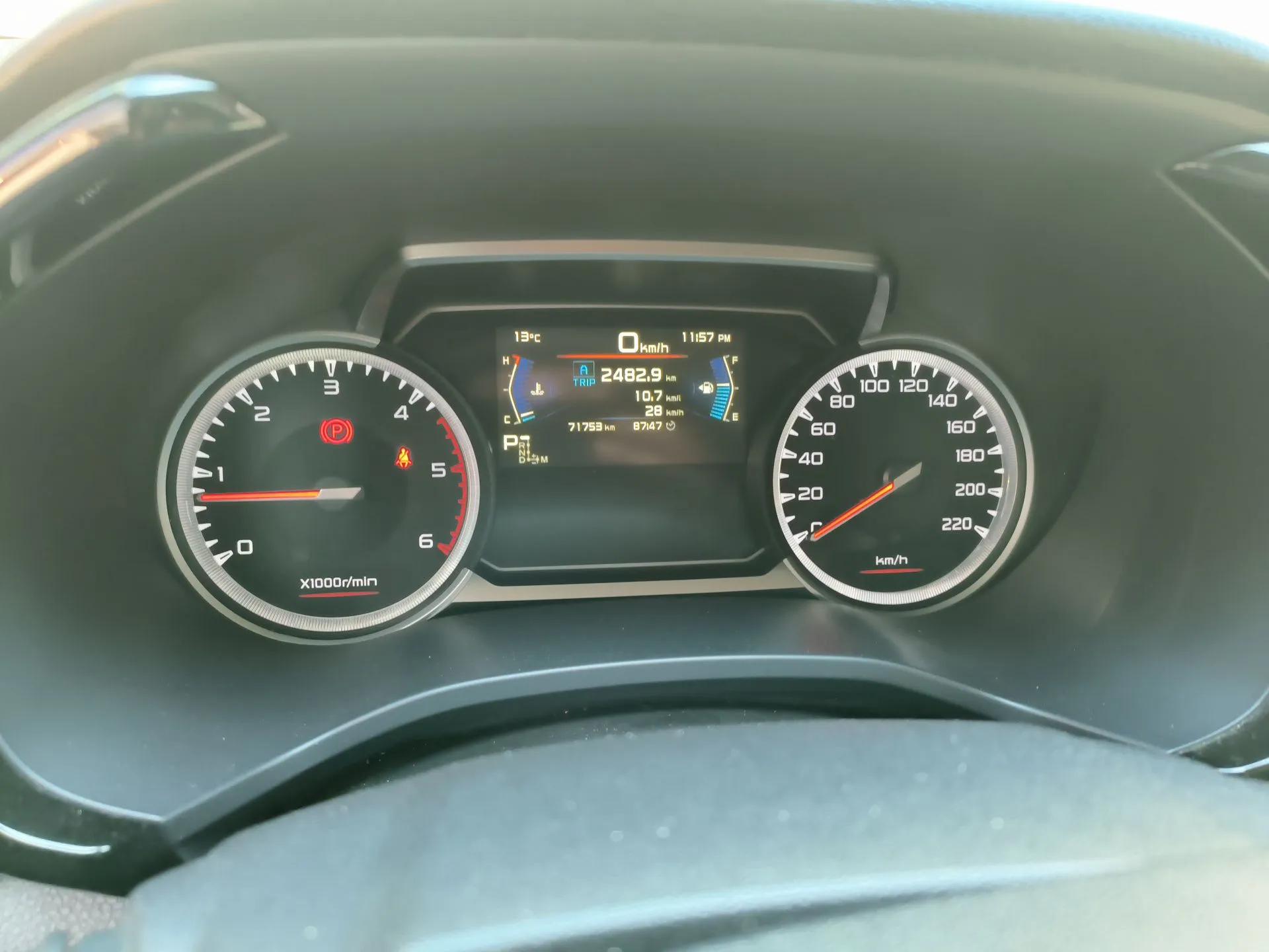 Isuzu D-MAX 2021 1.9T Automatic 4x4 Diesel Global Changle Leading RZ4E — миниатюра 12