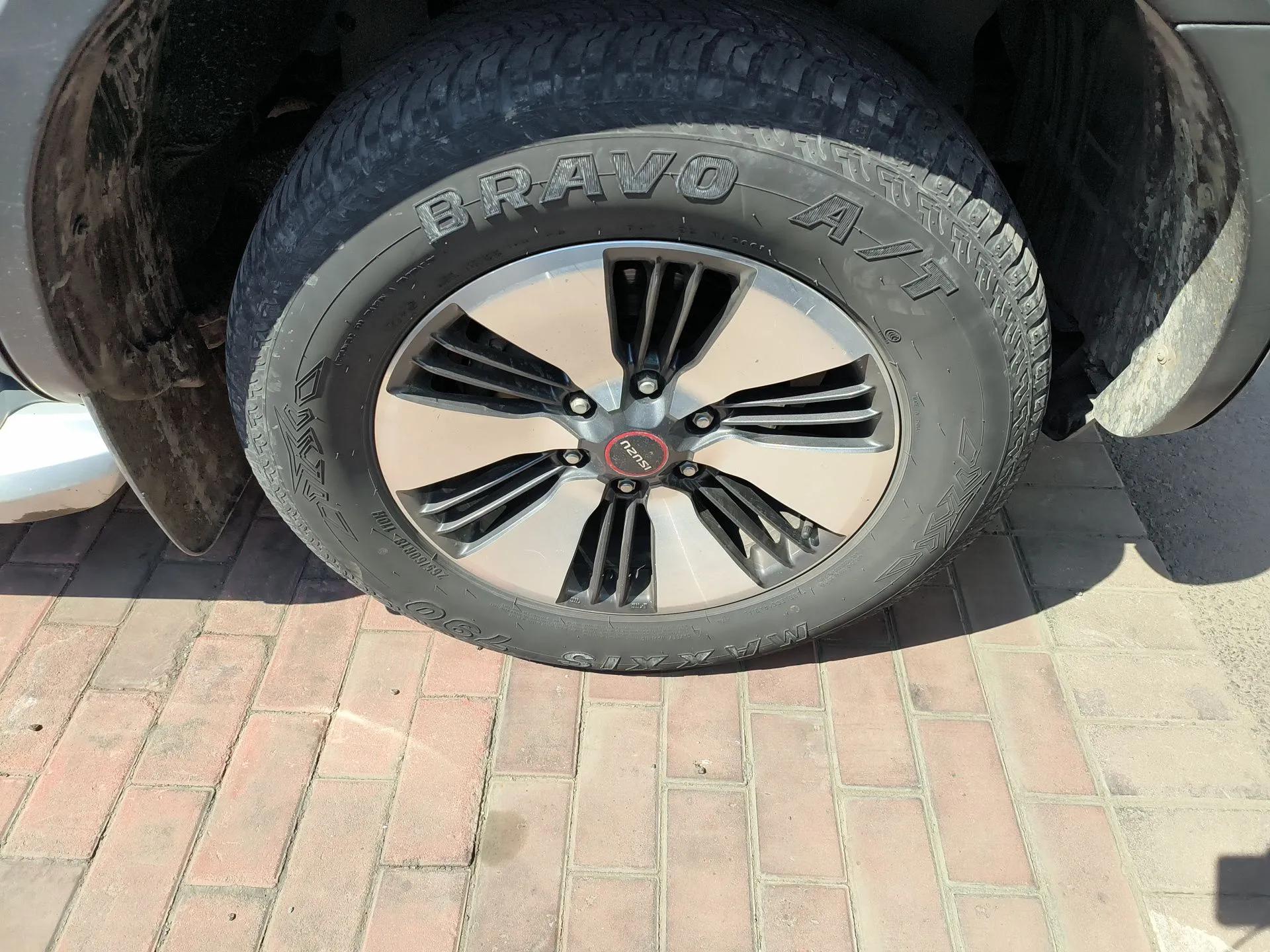 Isuzu D-MAX 2021 1.9T Automatic 4x4 Diesel Global Changle Leading RZ4E — миниатюра 8