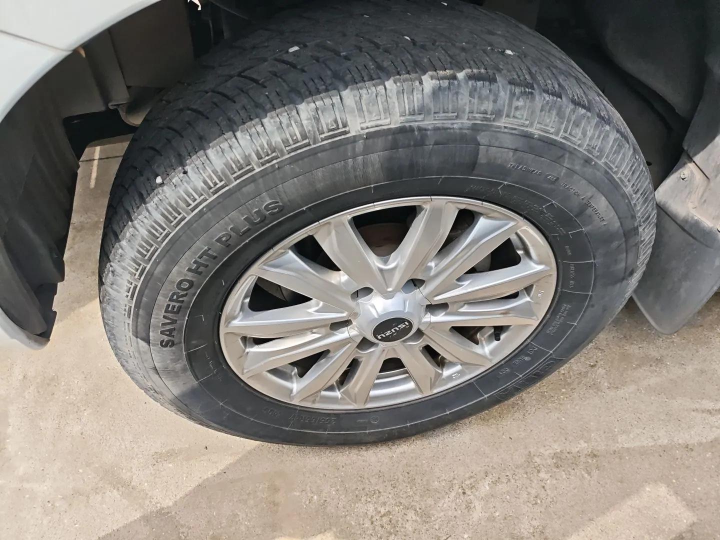 Isuzu D-MAX 2020 1.9T Two-Wheel Drive Automatic Comfort Edition China VI Standard RZ4E Hi-Power — миниатюра 8