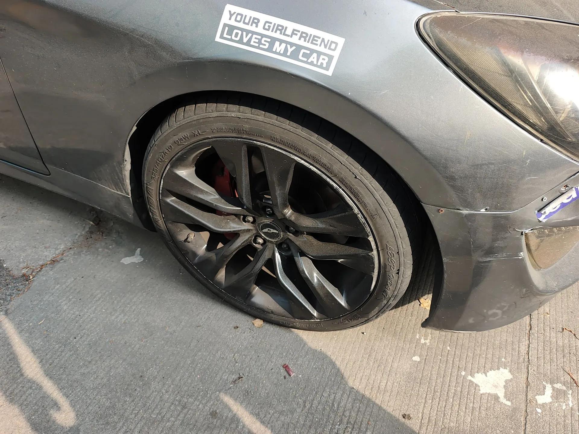Hyundai Genesis Coupe 2012 2.0T Automatic Brembo Edition — миниатюра 8