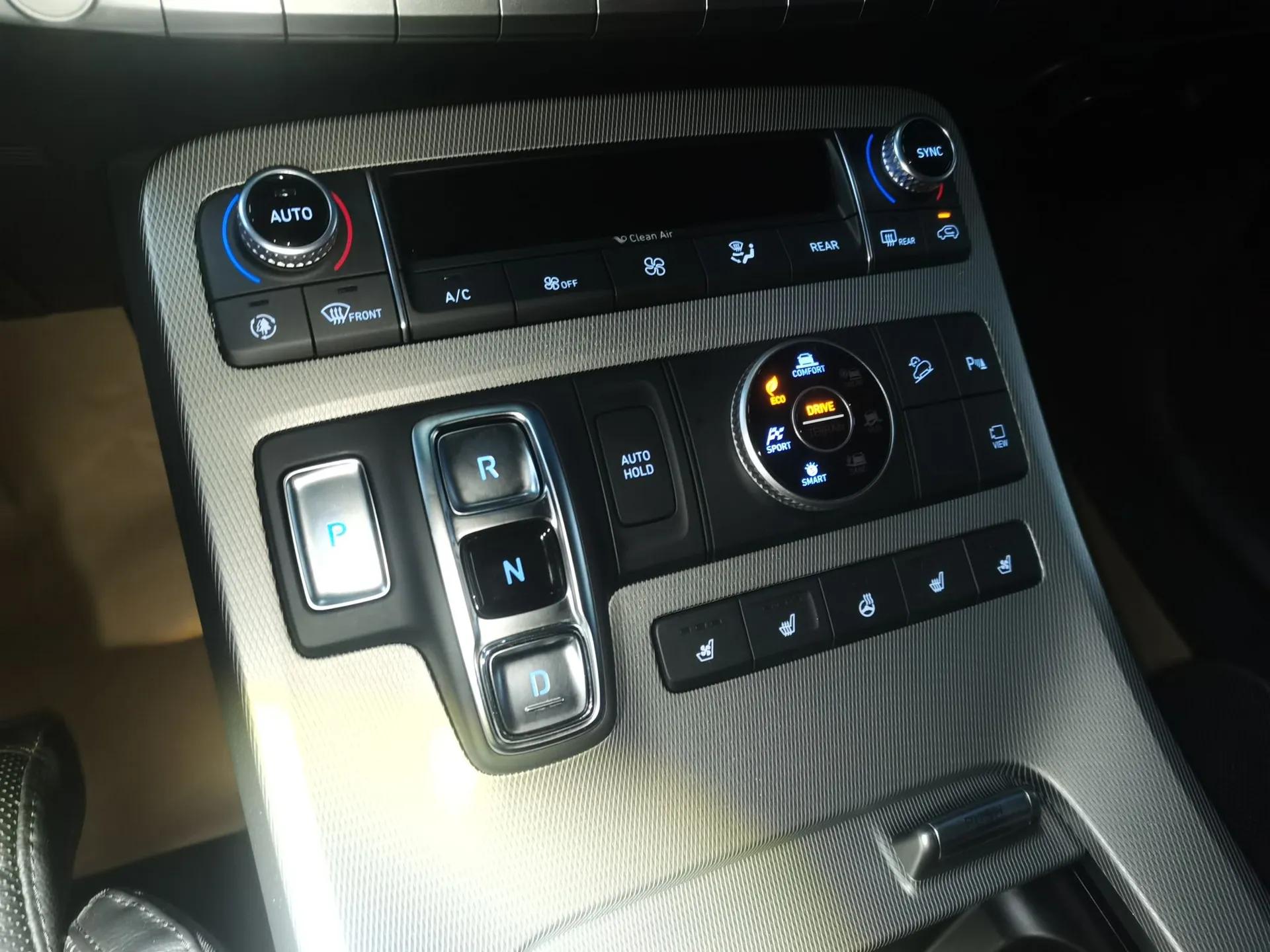 Hyundai Palisade 2021 3.5L Automatic 4x4 GLS — миниатюра 17