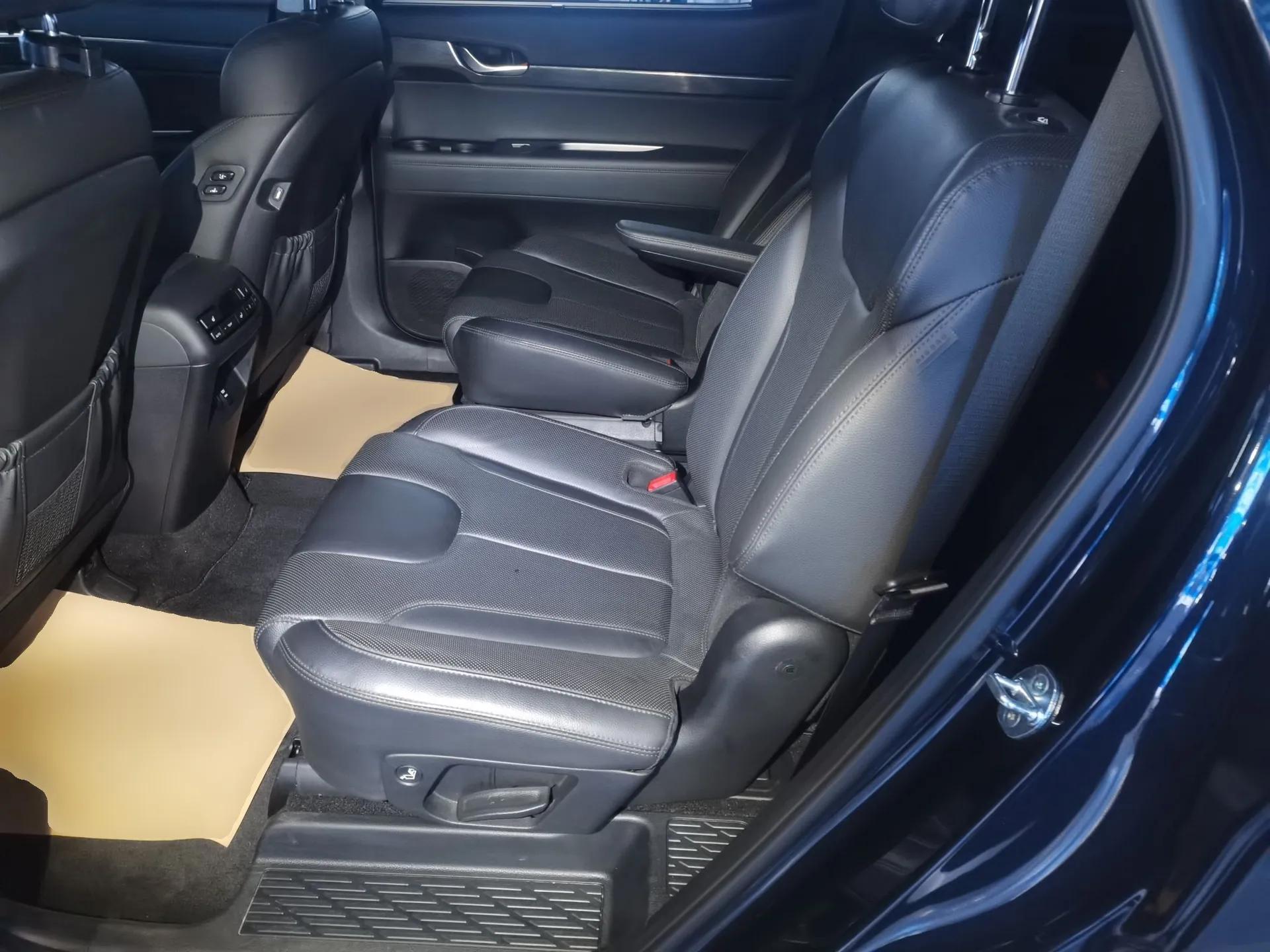 Hyundai Palisade 2021 3.5L Automatic 4x4 GLS — миниатюра 20