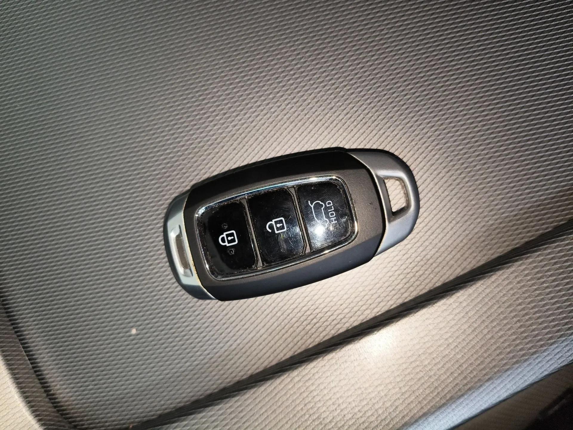 Hyundai Palisade 2021 3.5L Automatic 4x4 GLS — миниатюра 22
