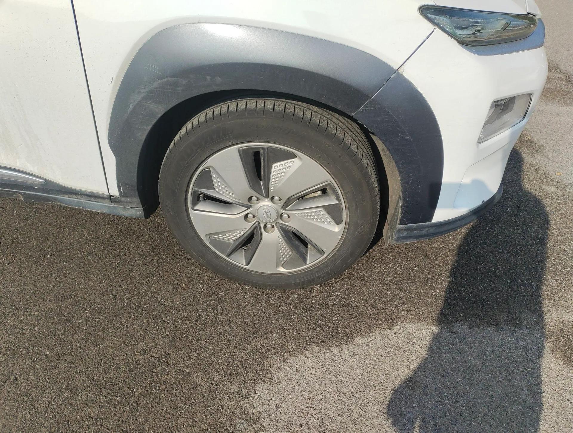 Hyundai ENCINO Electric 2020 TOP Enjoyment Edition — миниатюра 8