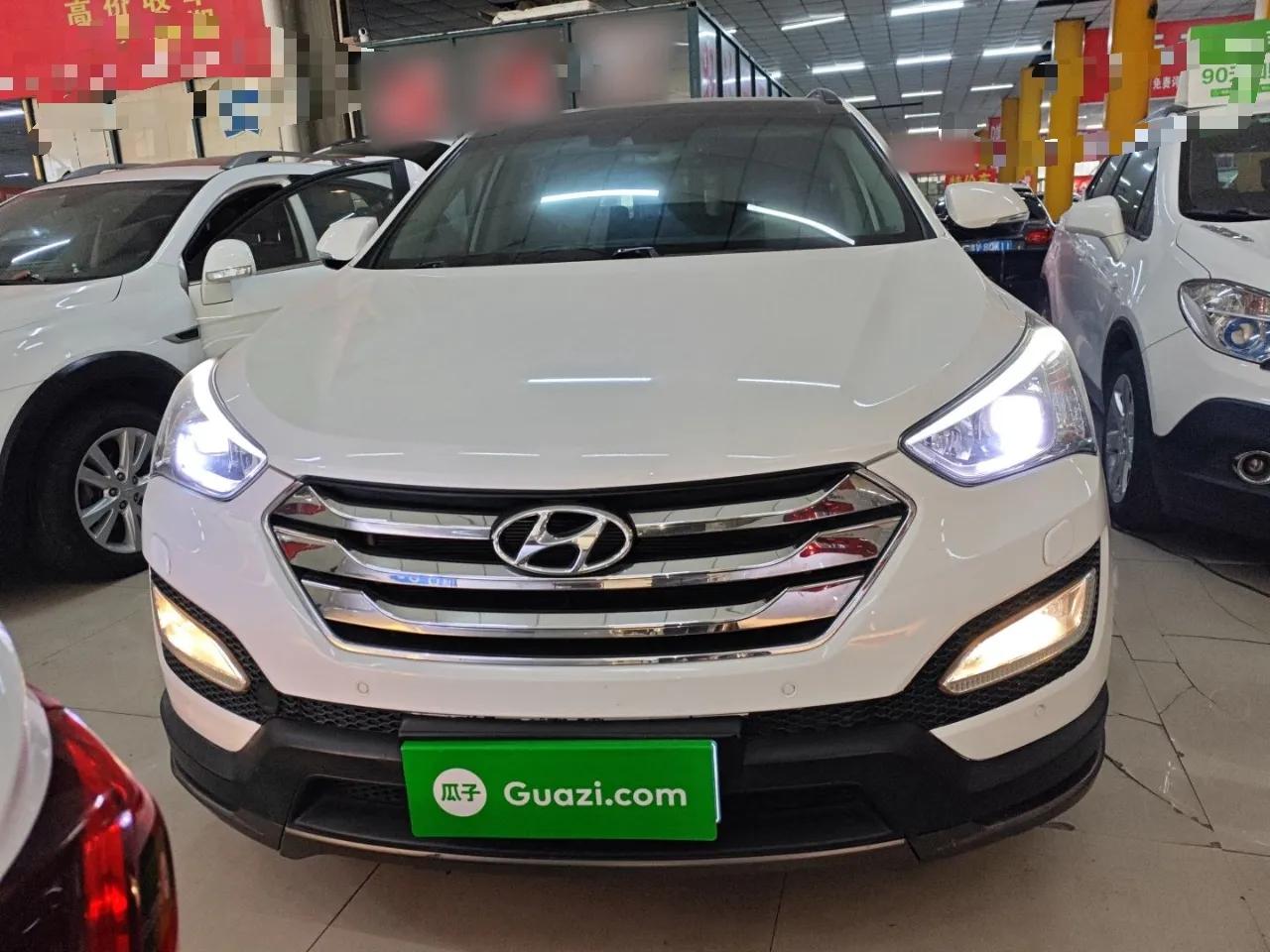 Hyundai Santa Fe Classic 2013 3.0L 4x4 Flagship Edition 7 Seats Euro IV — миниатюра 2