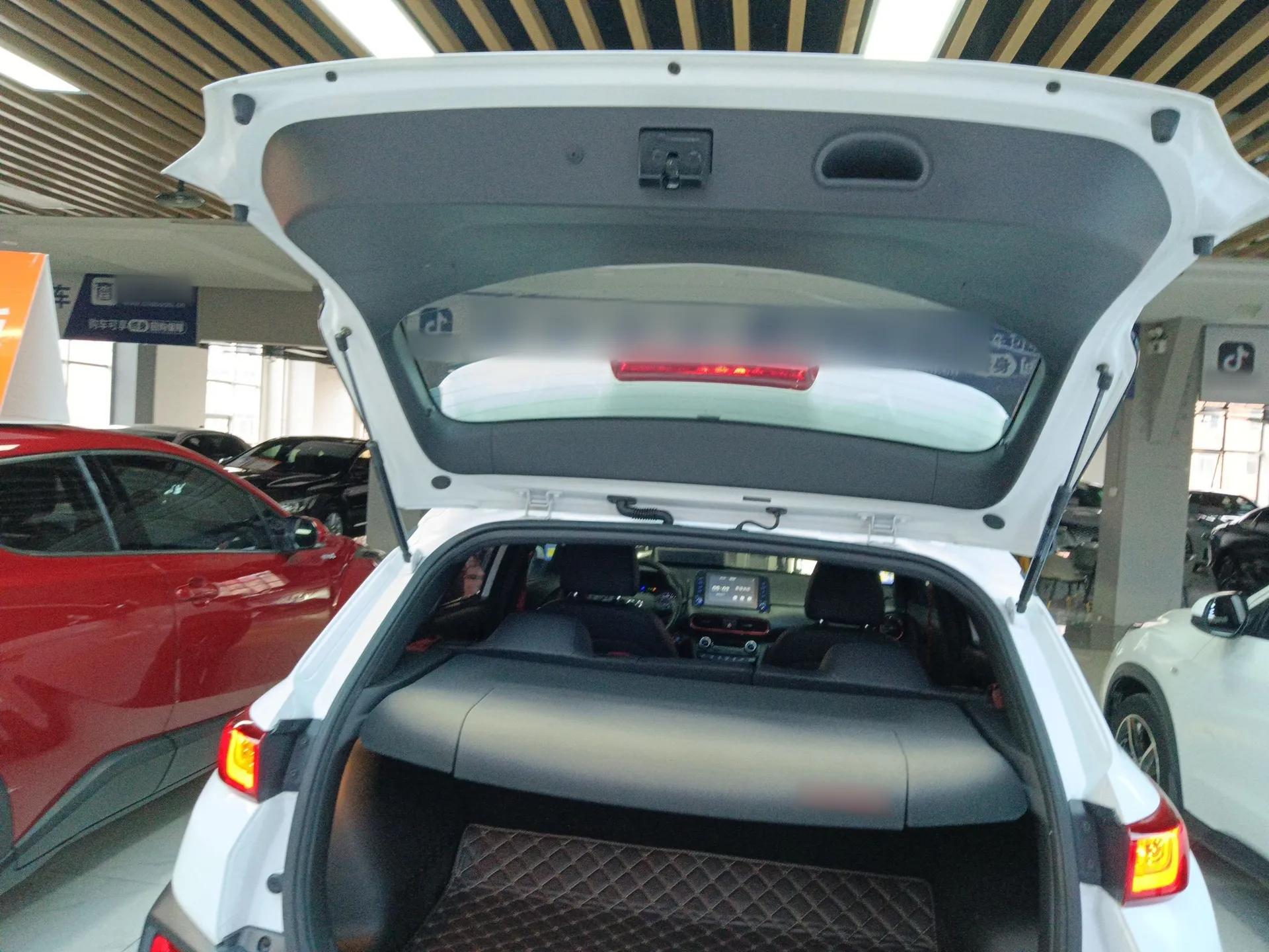 Hyundai ENCINO 2018 1.6T Dual-Clutch ZhiPao Edition China V Standard — миниатюра 22