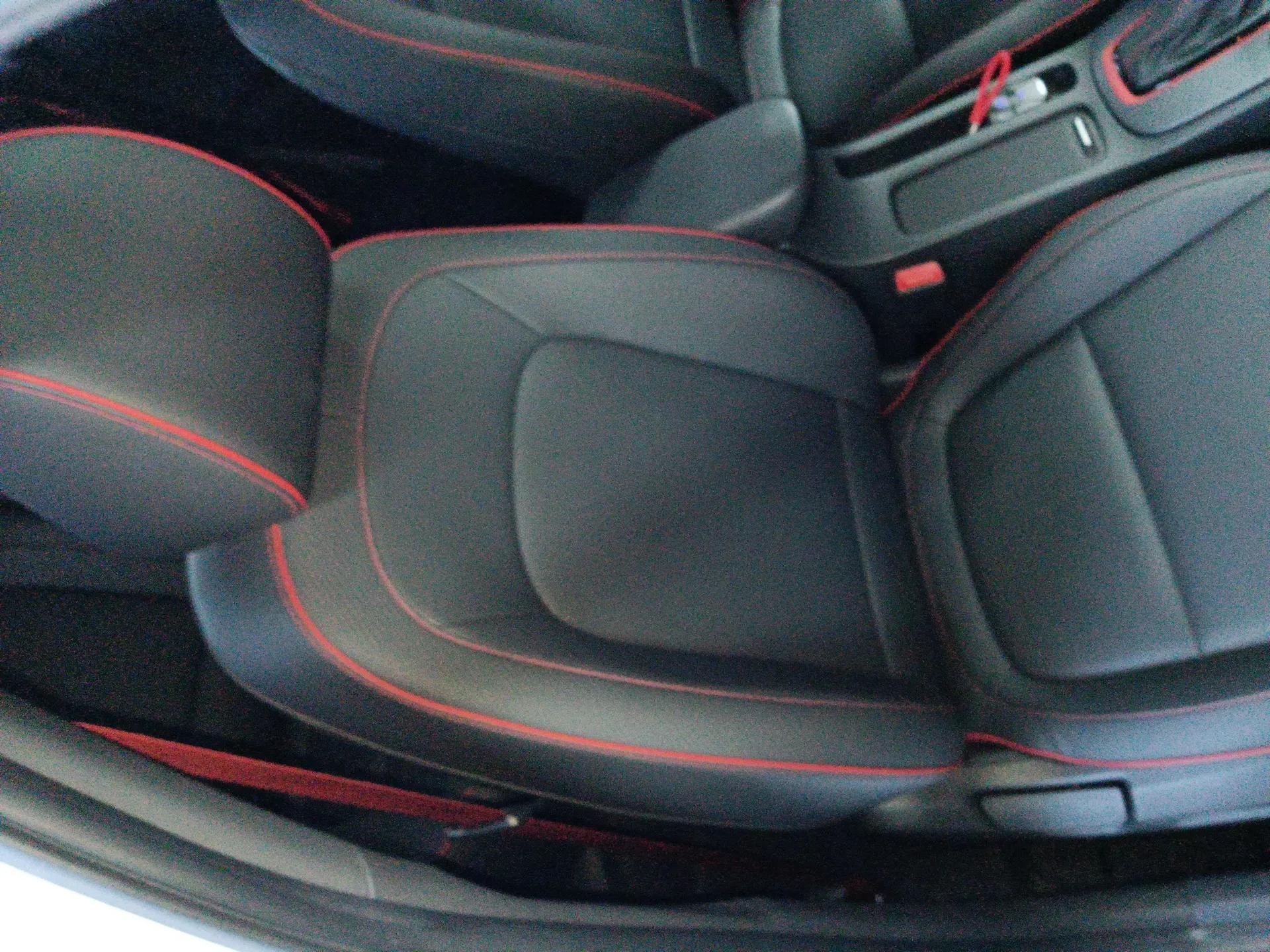 Hyundai ENCINO 2018 1.6T Dual-Clutch ZhiPao Edition China V Standard — миниатюра 23
